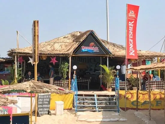 Restaurant/places to eat in 'Golden Oceans' 3 bhk beach view villa