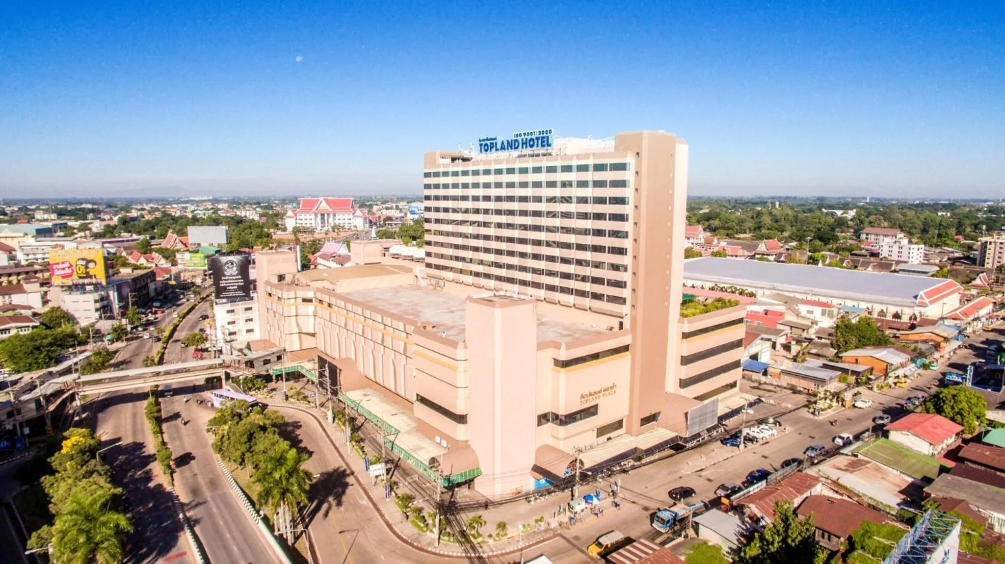 Topland Hotel & Convention Centre