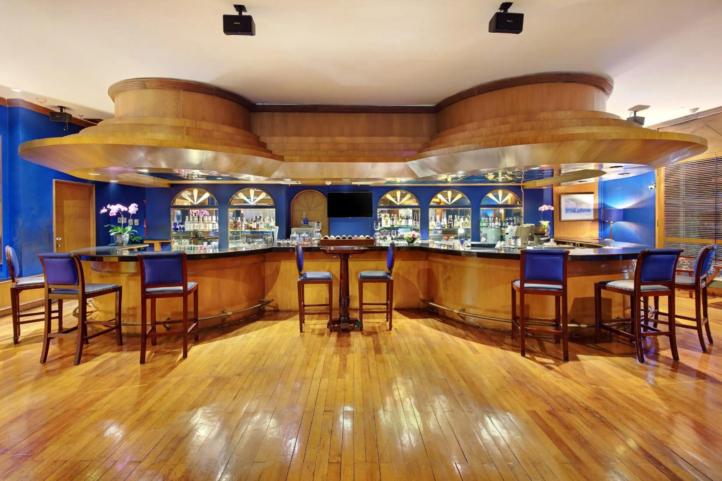 Lounge or bar in Lumire Hotel & Convention Centre