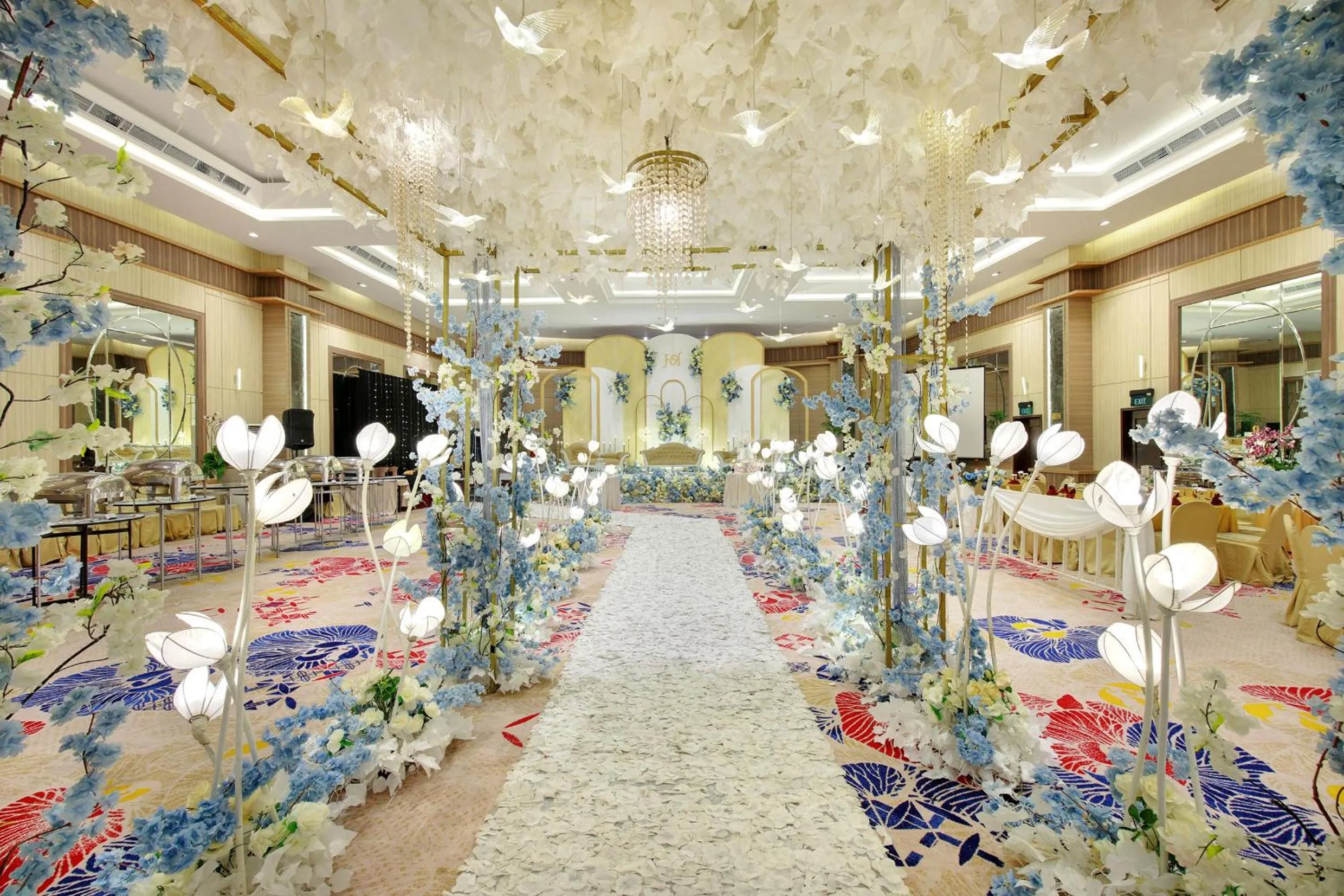 Meeting/conference room in Lumire Hotel & Convention Centre