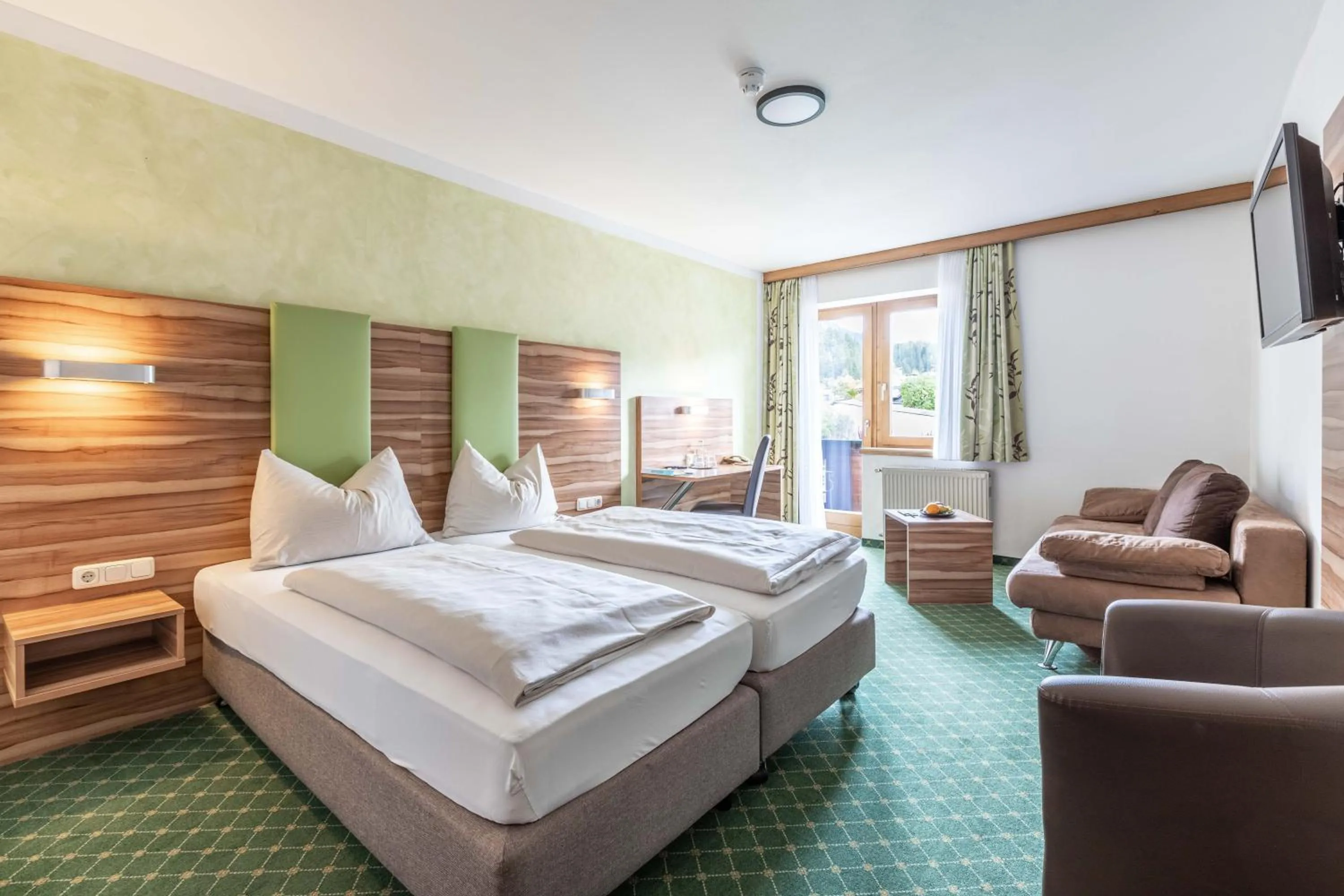 Bedroom, Bed in Hotel Post by keyone