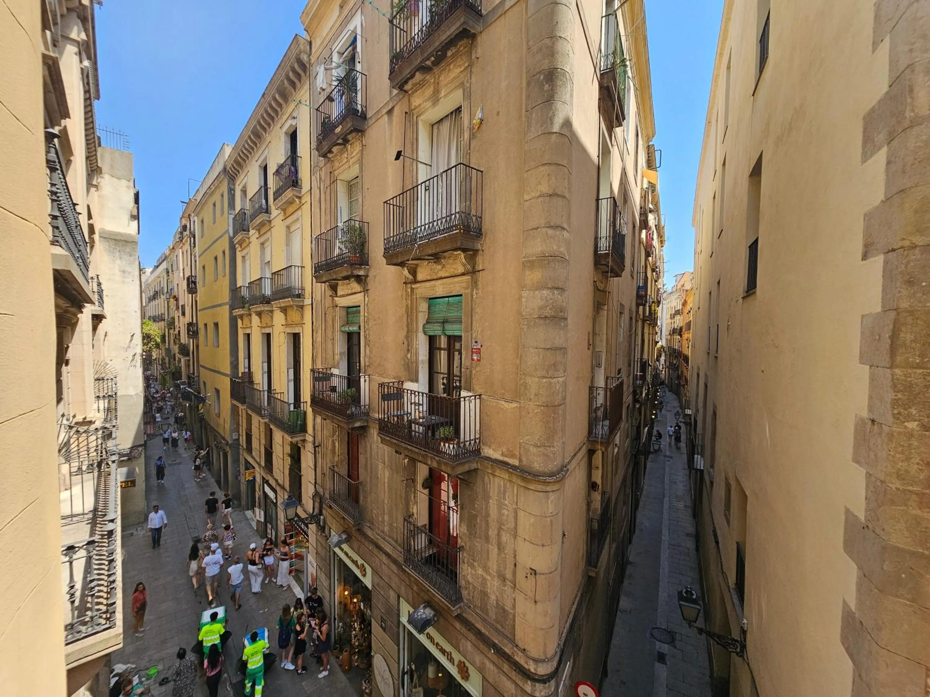 Neighbourhood in Hotel Palermo