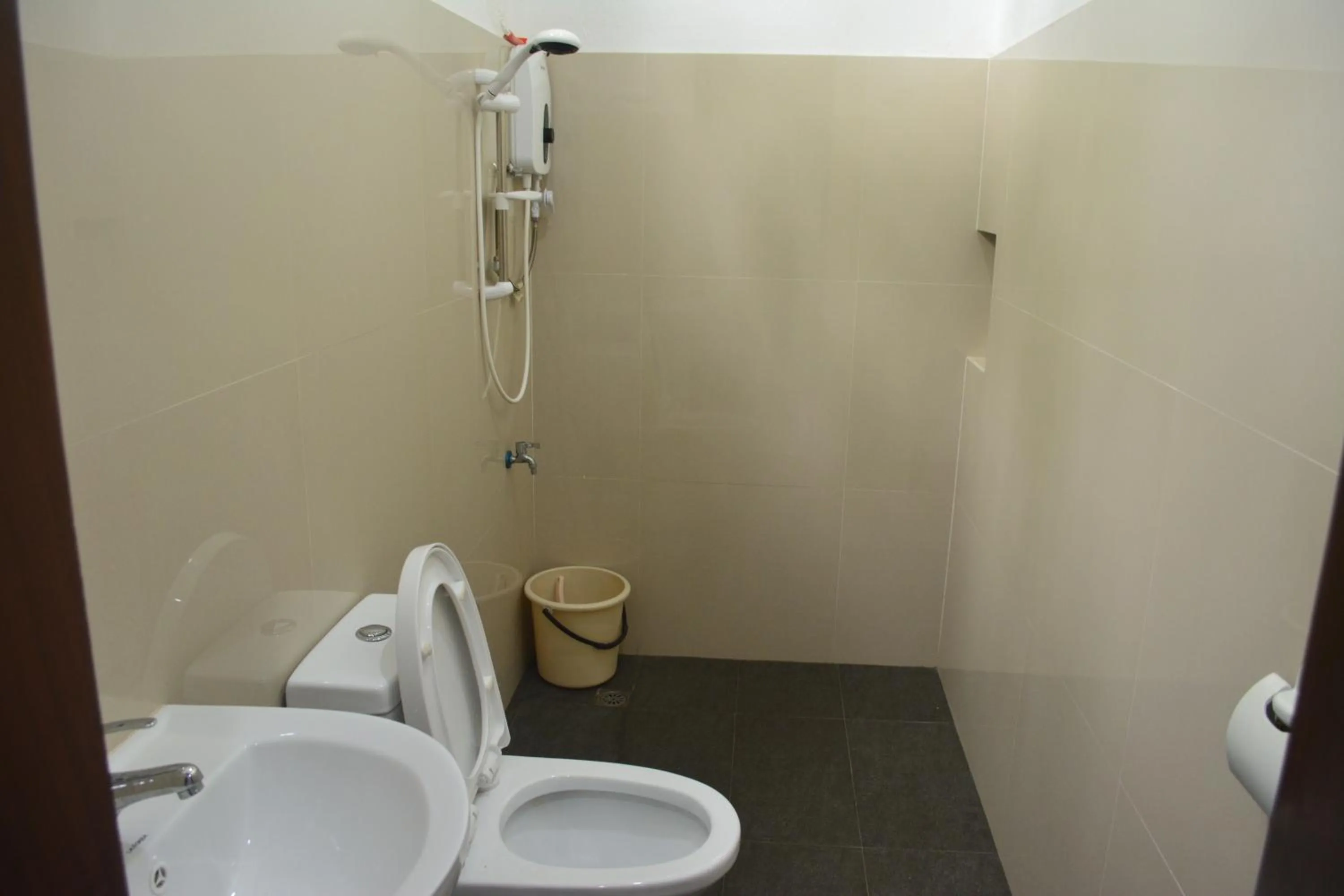 Bathroom in Sergi's Resort and Hotel