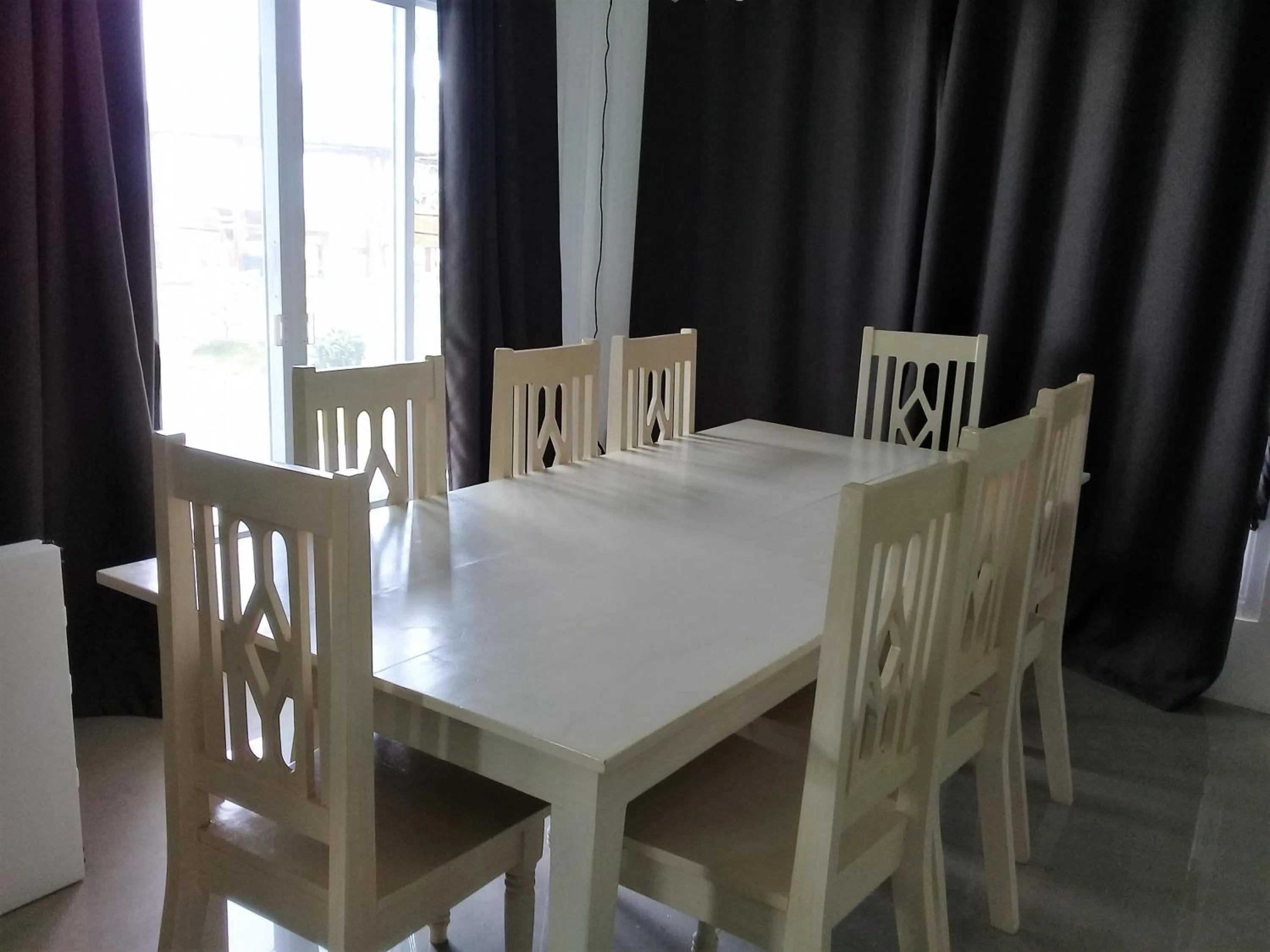 Dining area in Sergi's Resort and Hotel