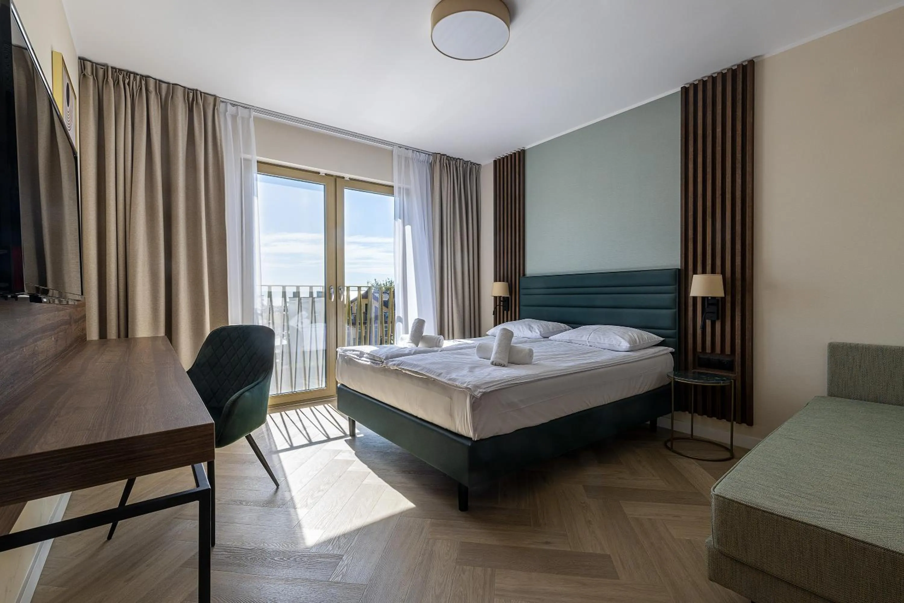 Photo of the whole room, Bed in Hotel Meridian