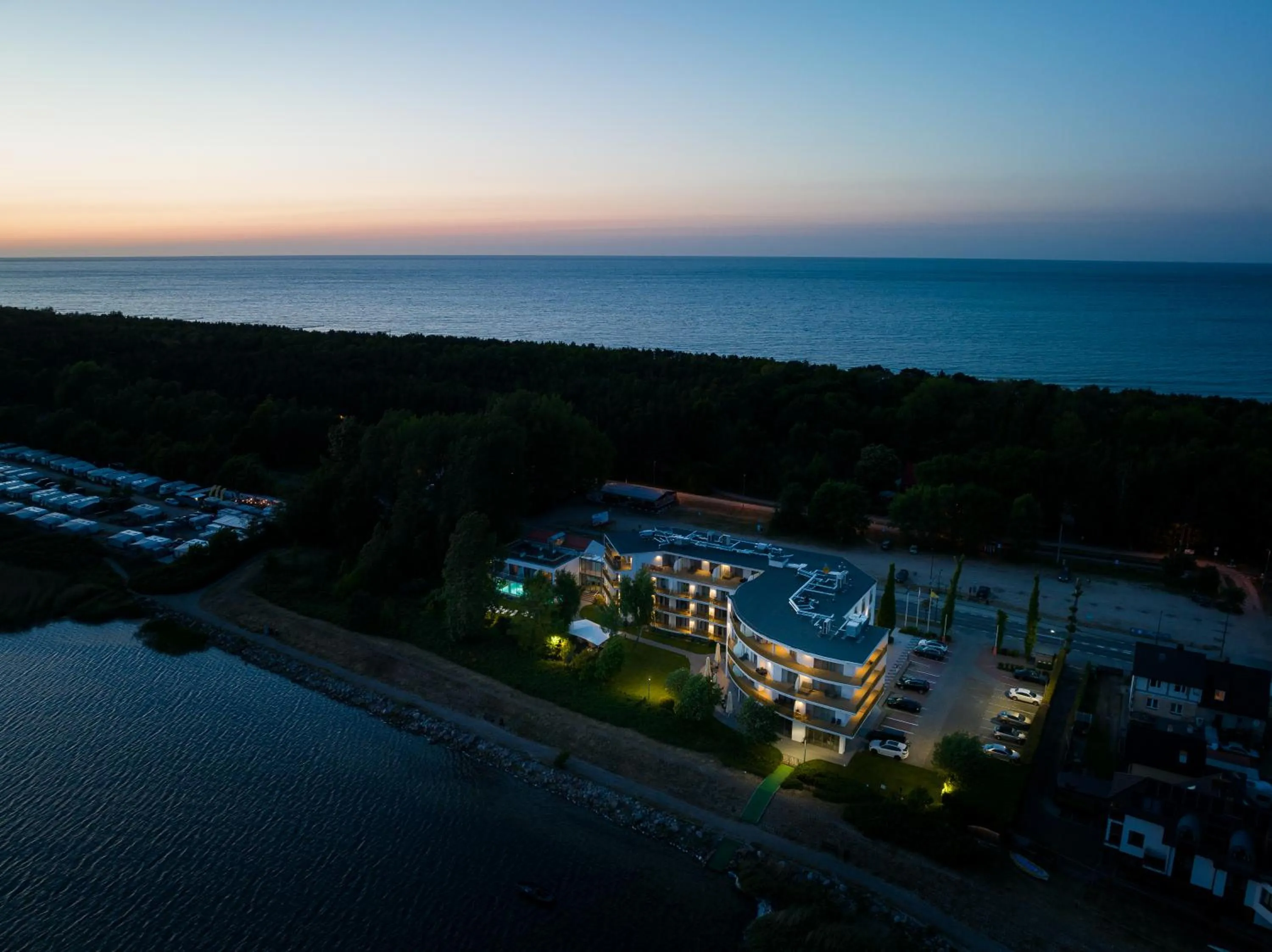 Property building in Hotel Meridian