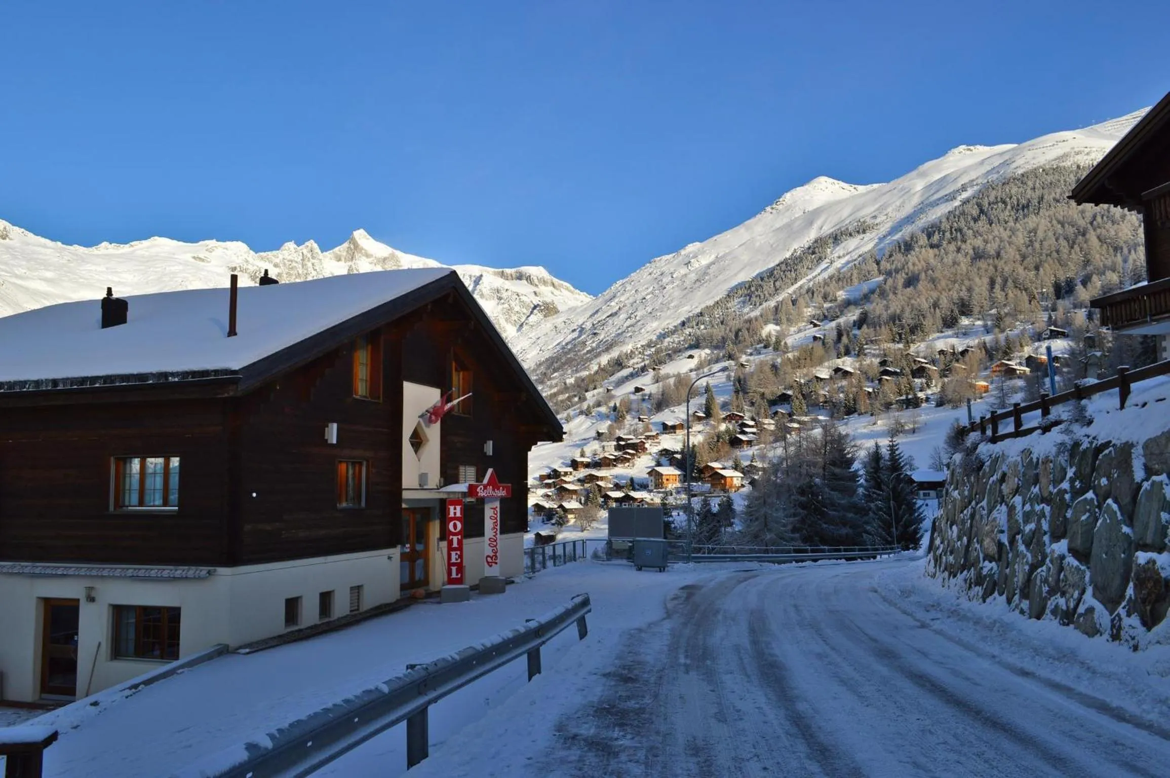 Facade/entrance in Hotel Bellwald