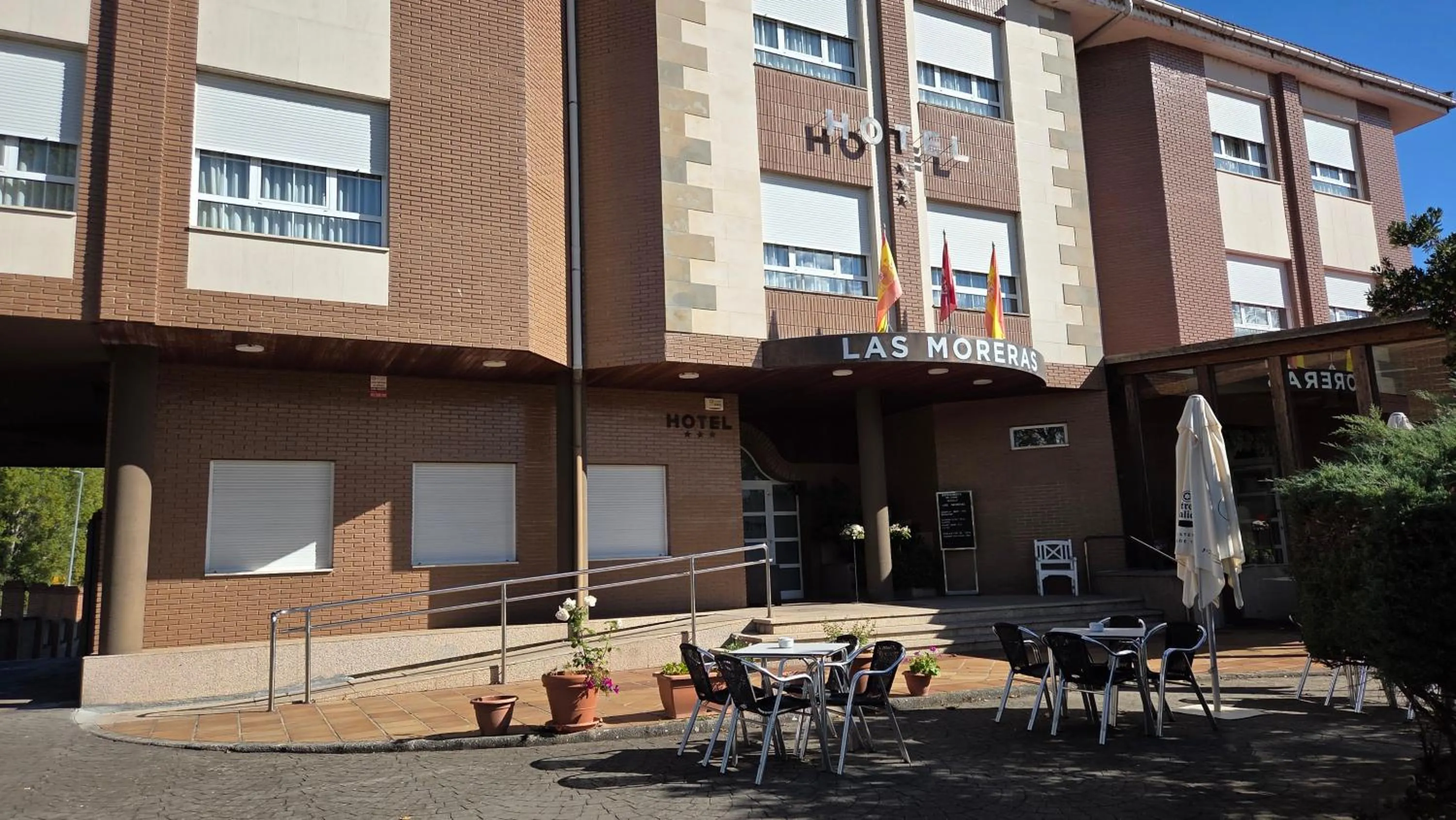 Property building in Hotel Las Moreras