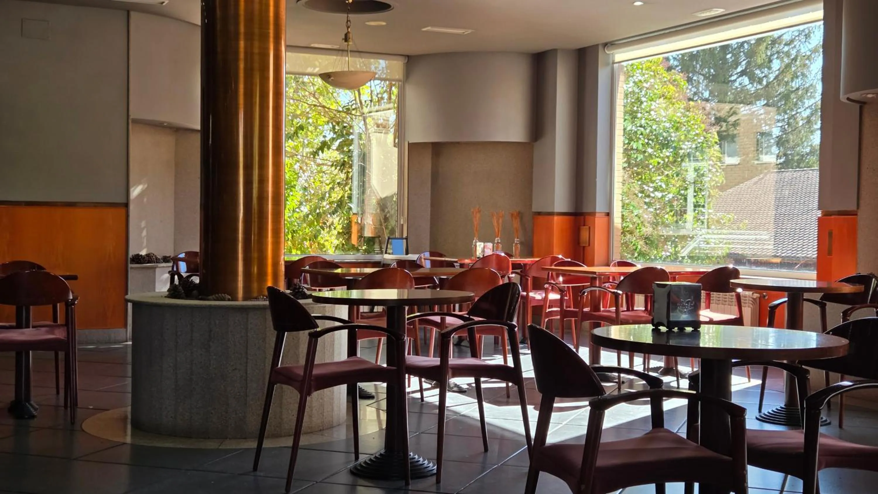 Restaurant/places to eat in Hotel Las Moreras