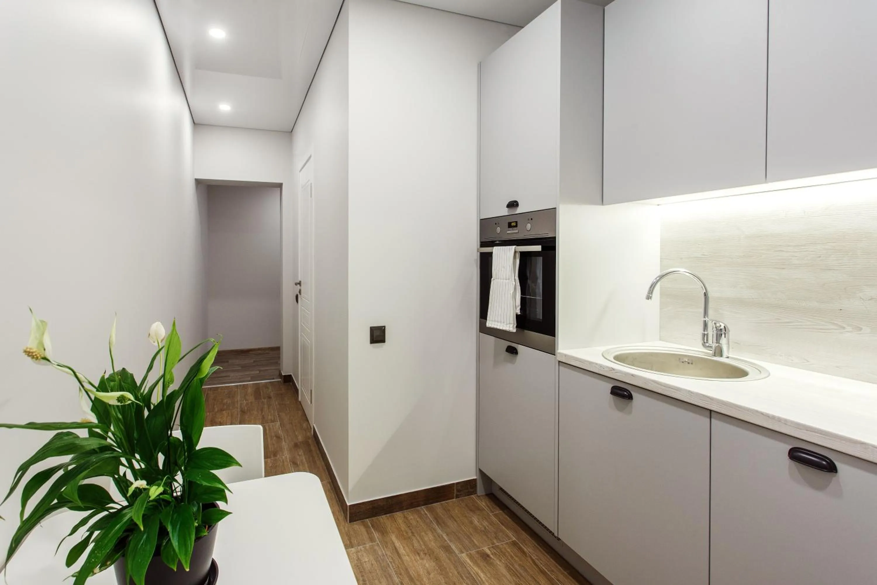 Photo of the whole room in Old Town Trio Apartments