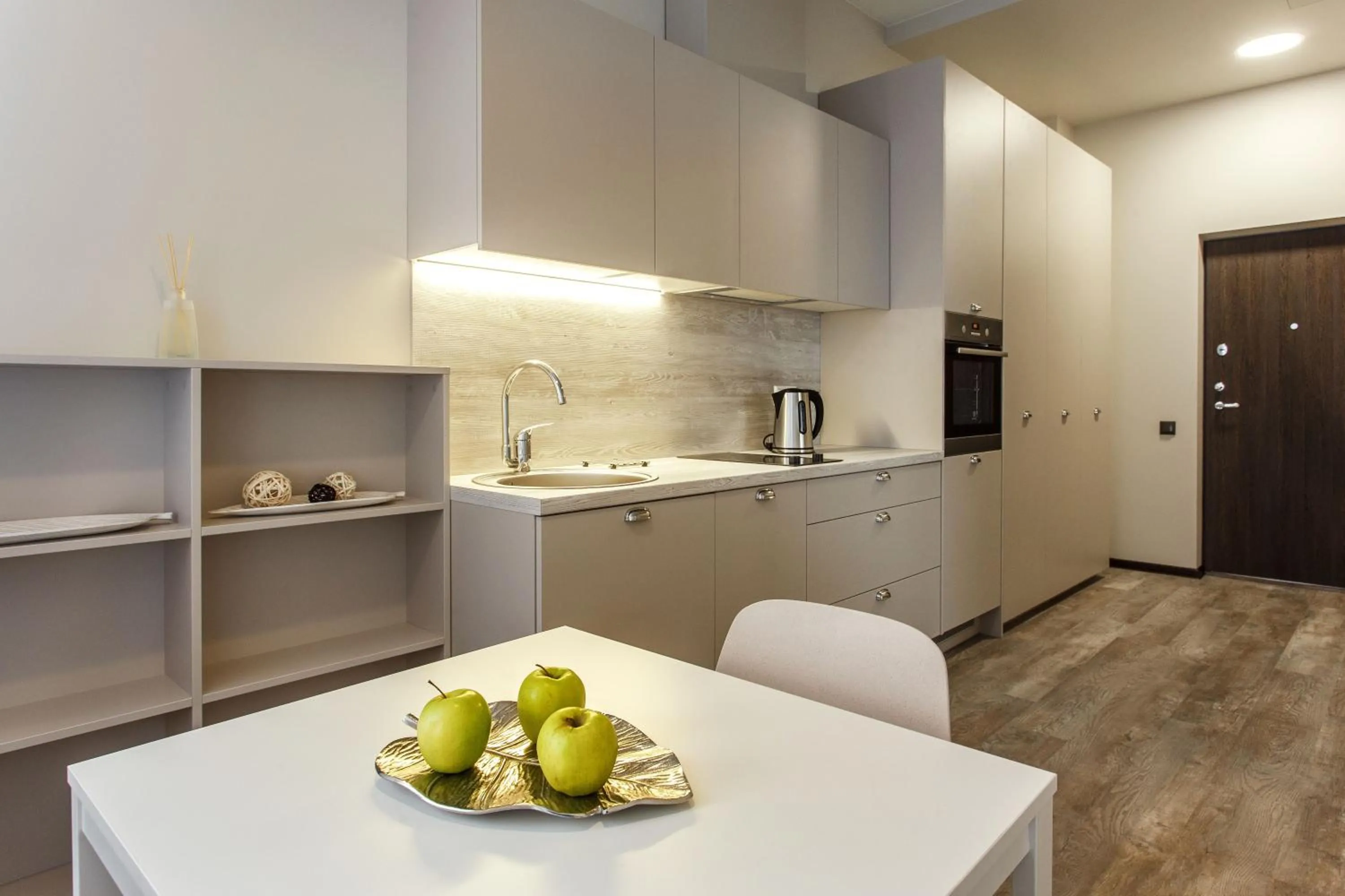 Kitchen or kitchenette in Old Town Trio Apartments