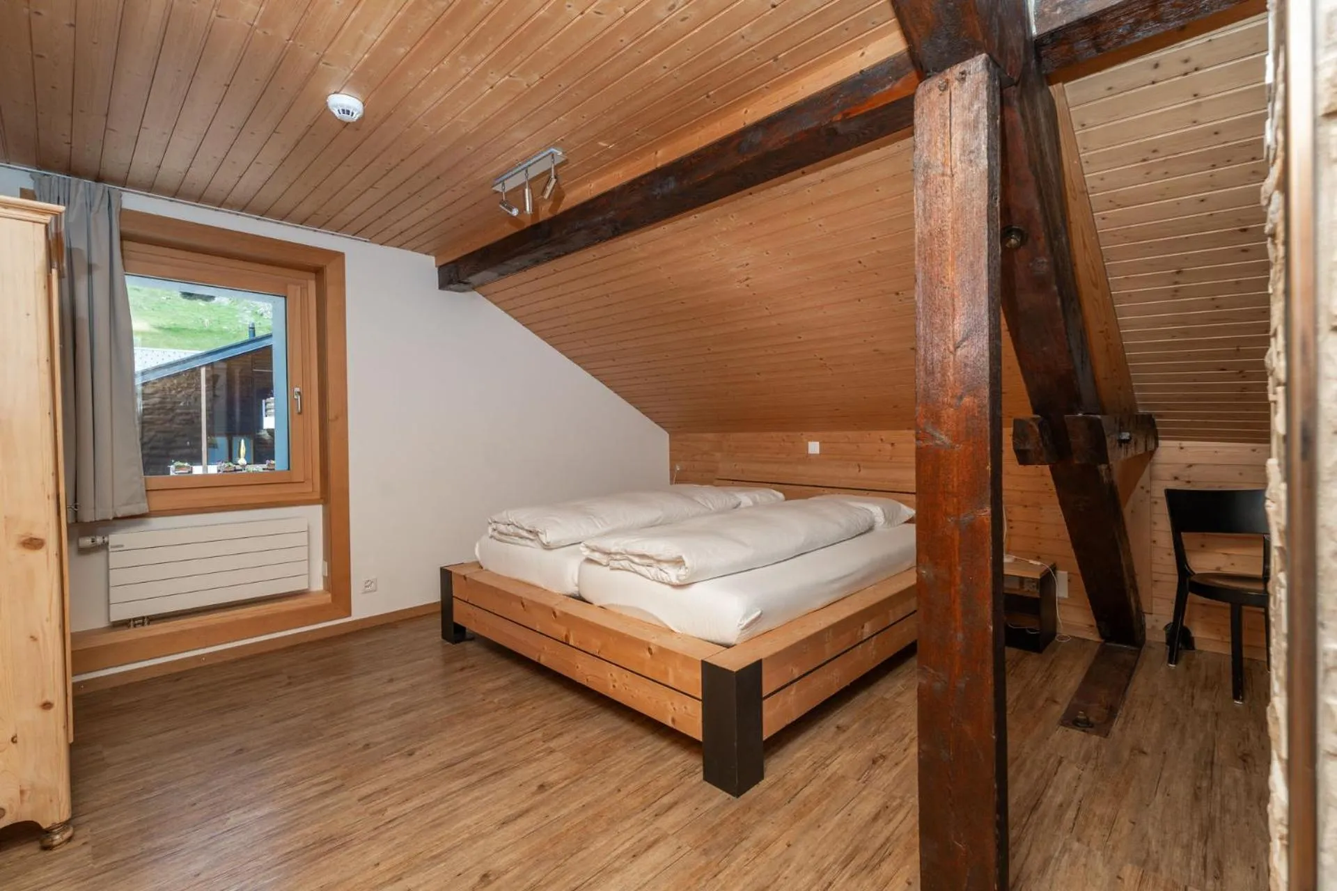 Bed in Hotel Furka