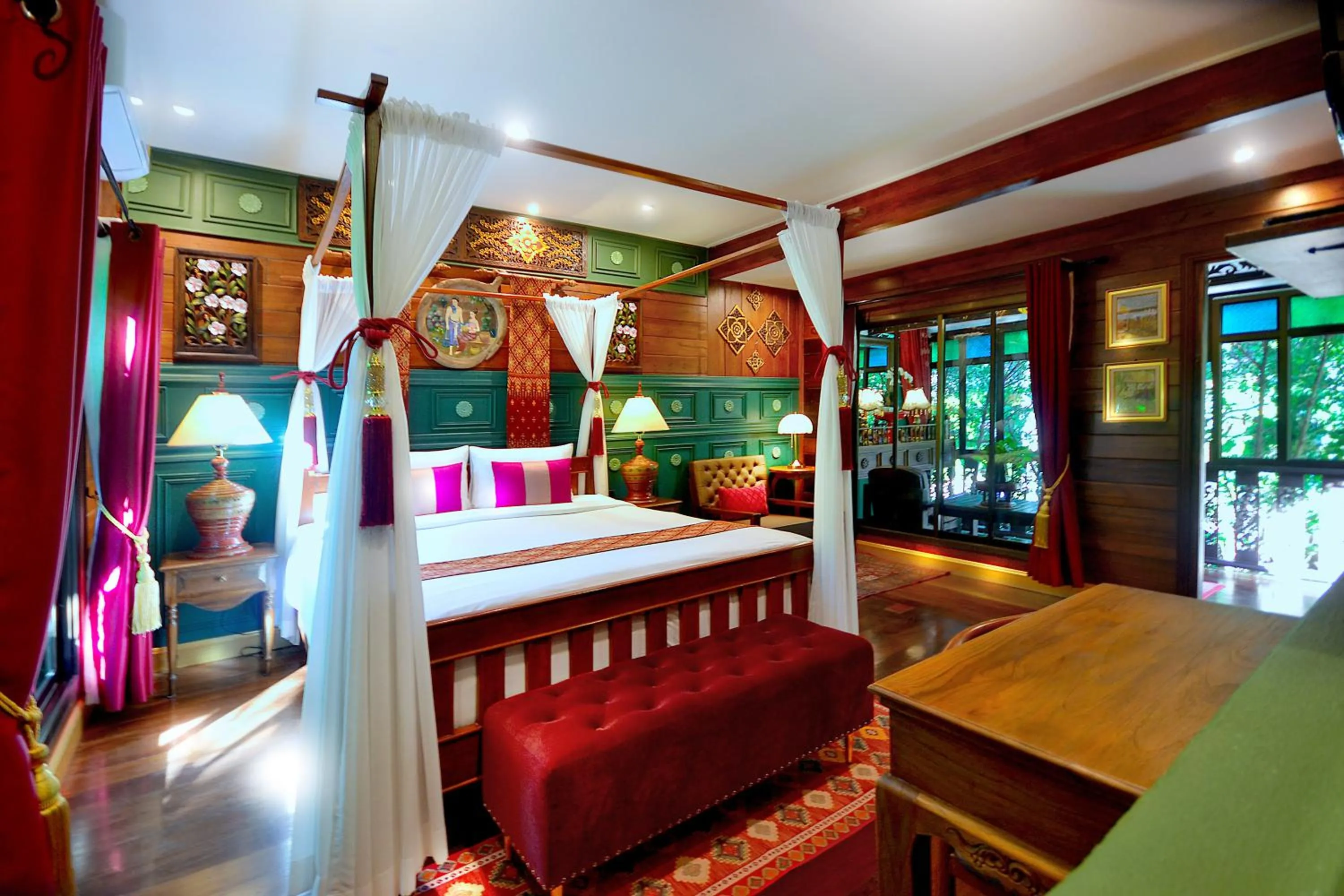 Bed in Thai Thai Sukhothai Resort