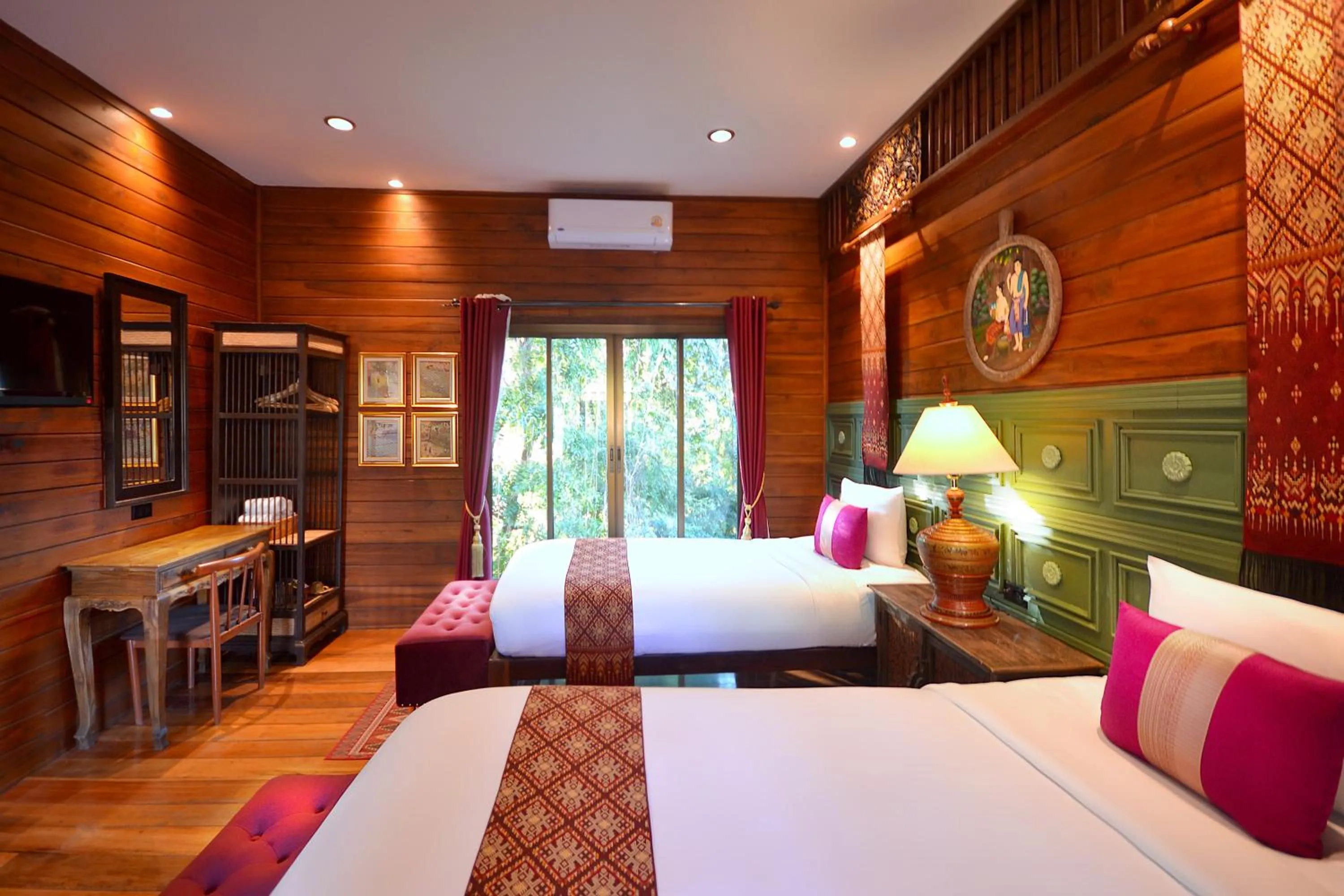 Bed in Thai Thai Sukhothai Resort