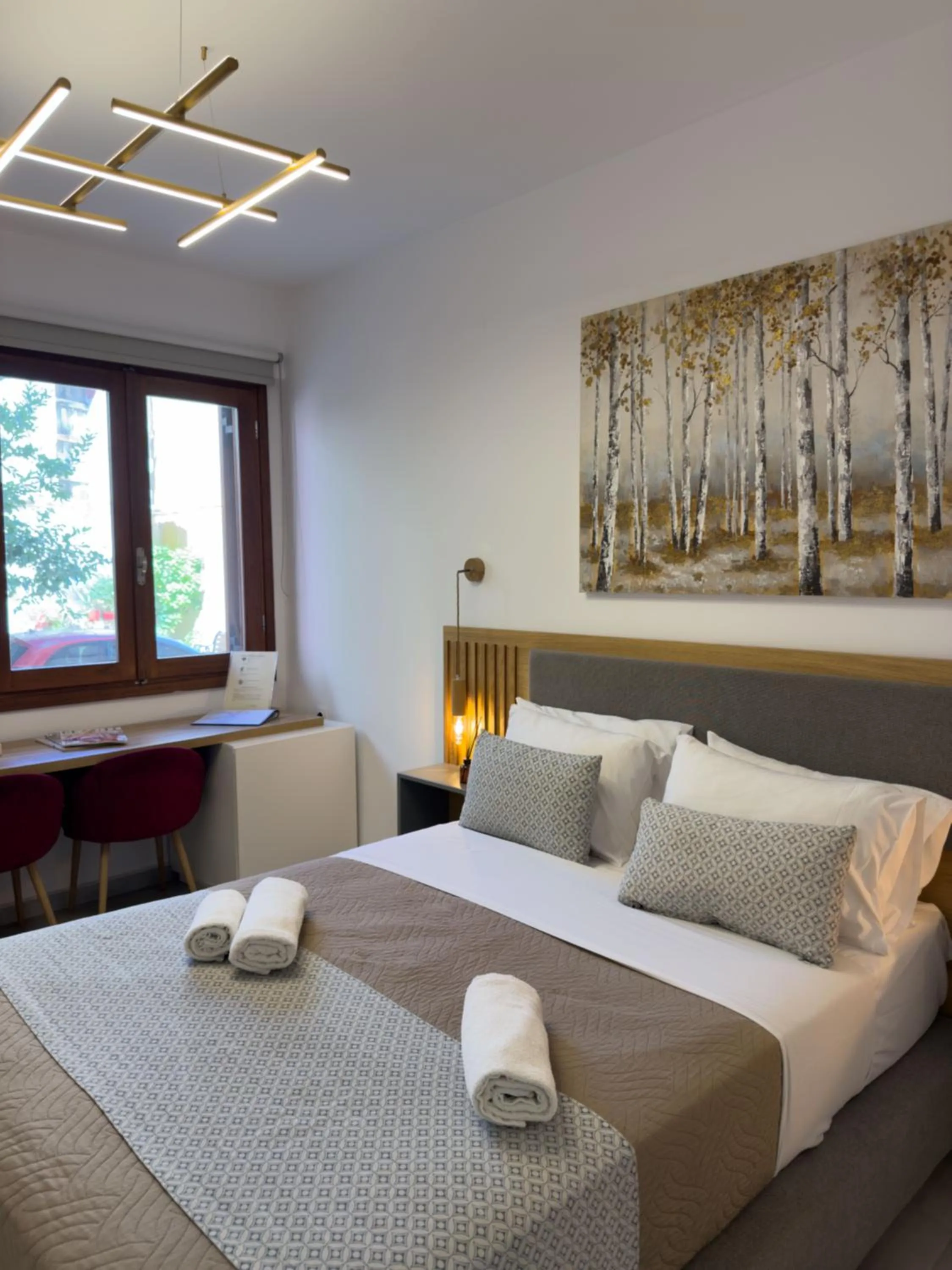 Bedroom, Bed in Deluxe Hotel