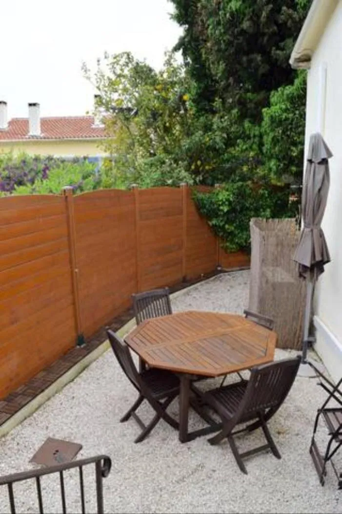 Patio in Hotel L'Orangeraie