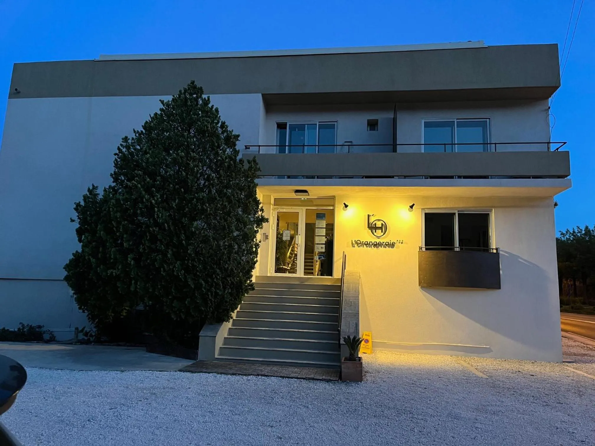 Property building in Hotel L'Orangeraie