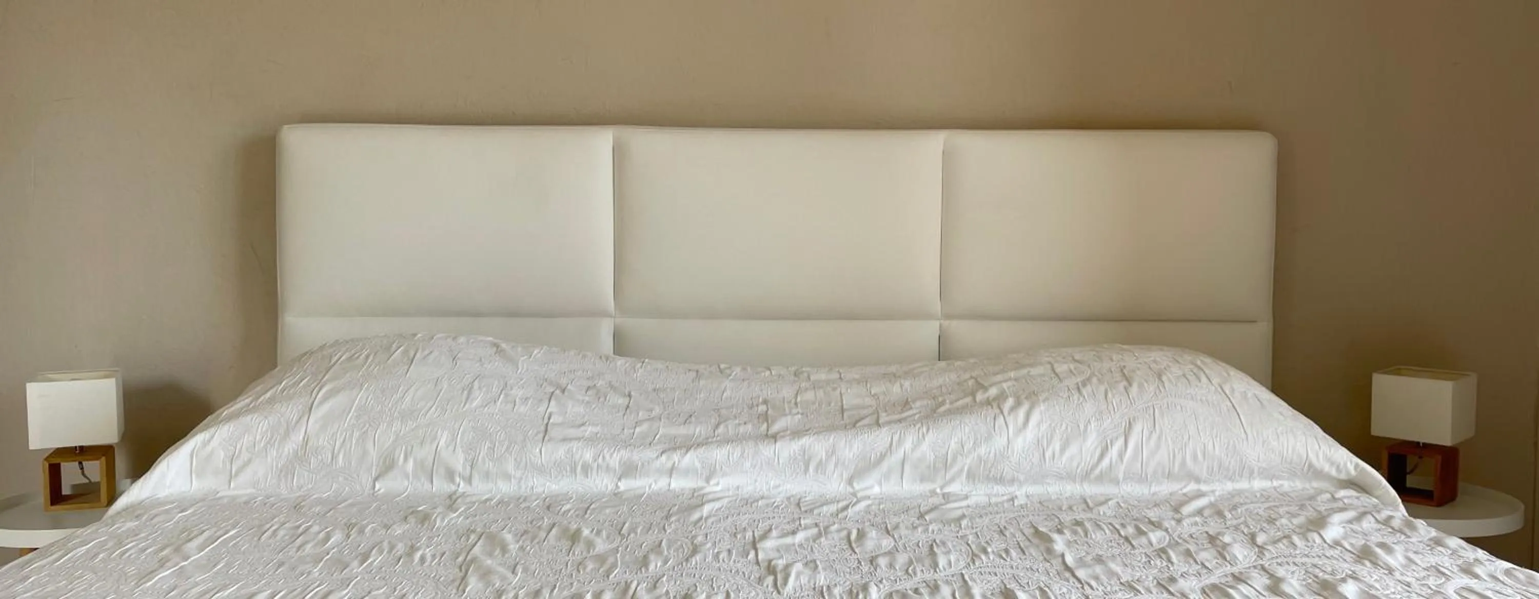 Bedroom, Bed in Hotel L'Orangeraie