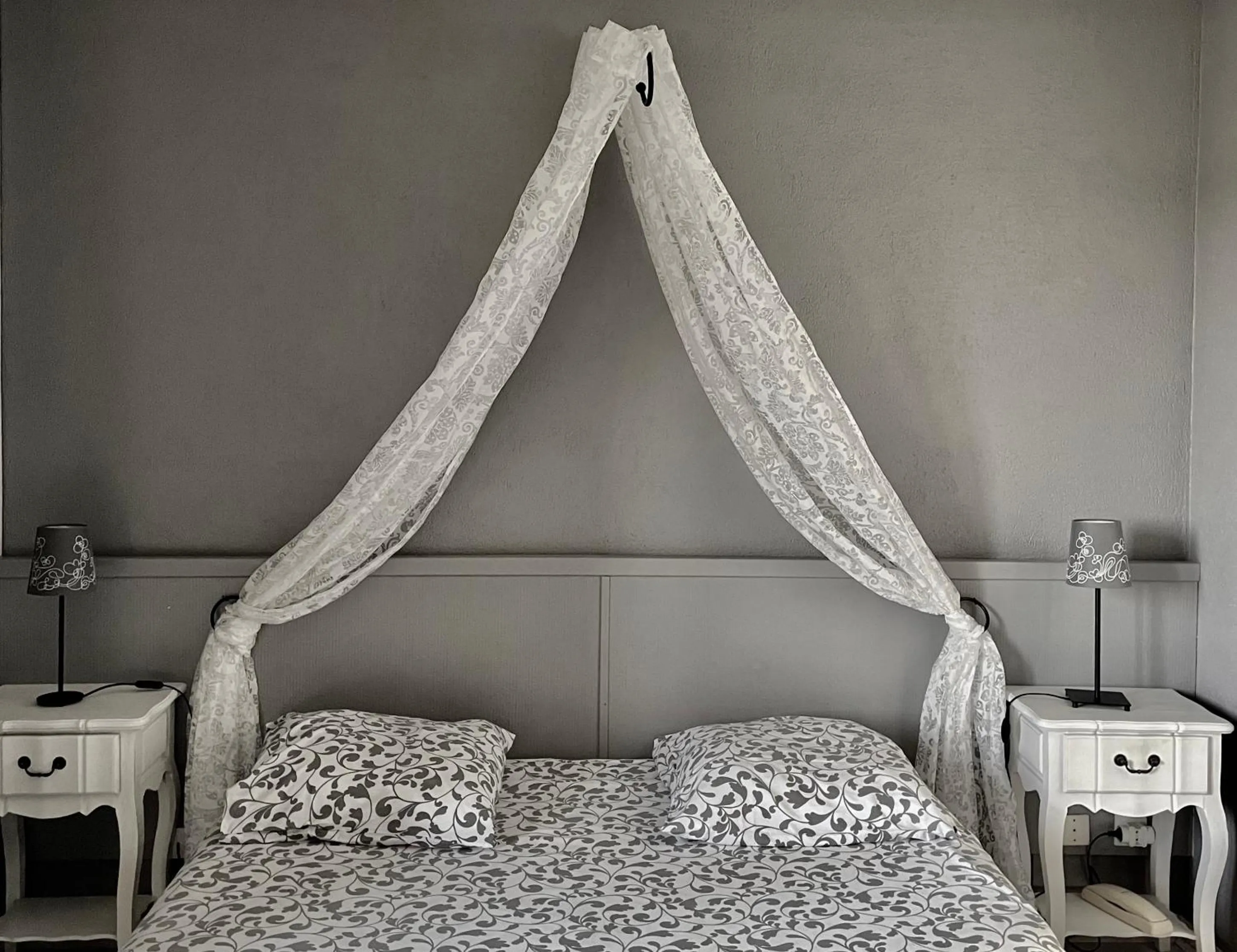 Bedroom, Bed in Hotel L'Orangeraie