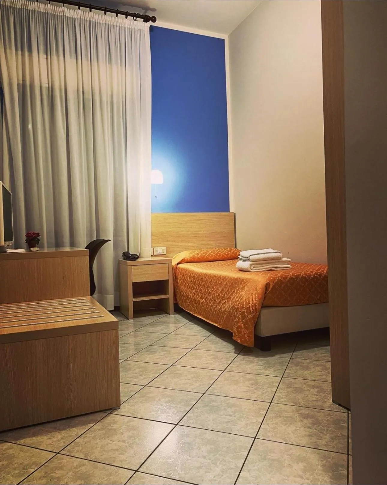 Bedroom, Bed in Albergo La Posta Arezzo