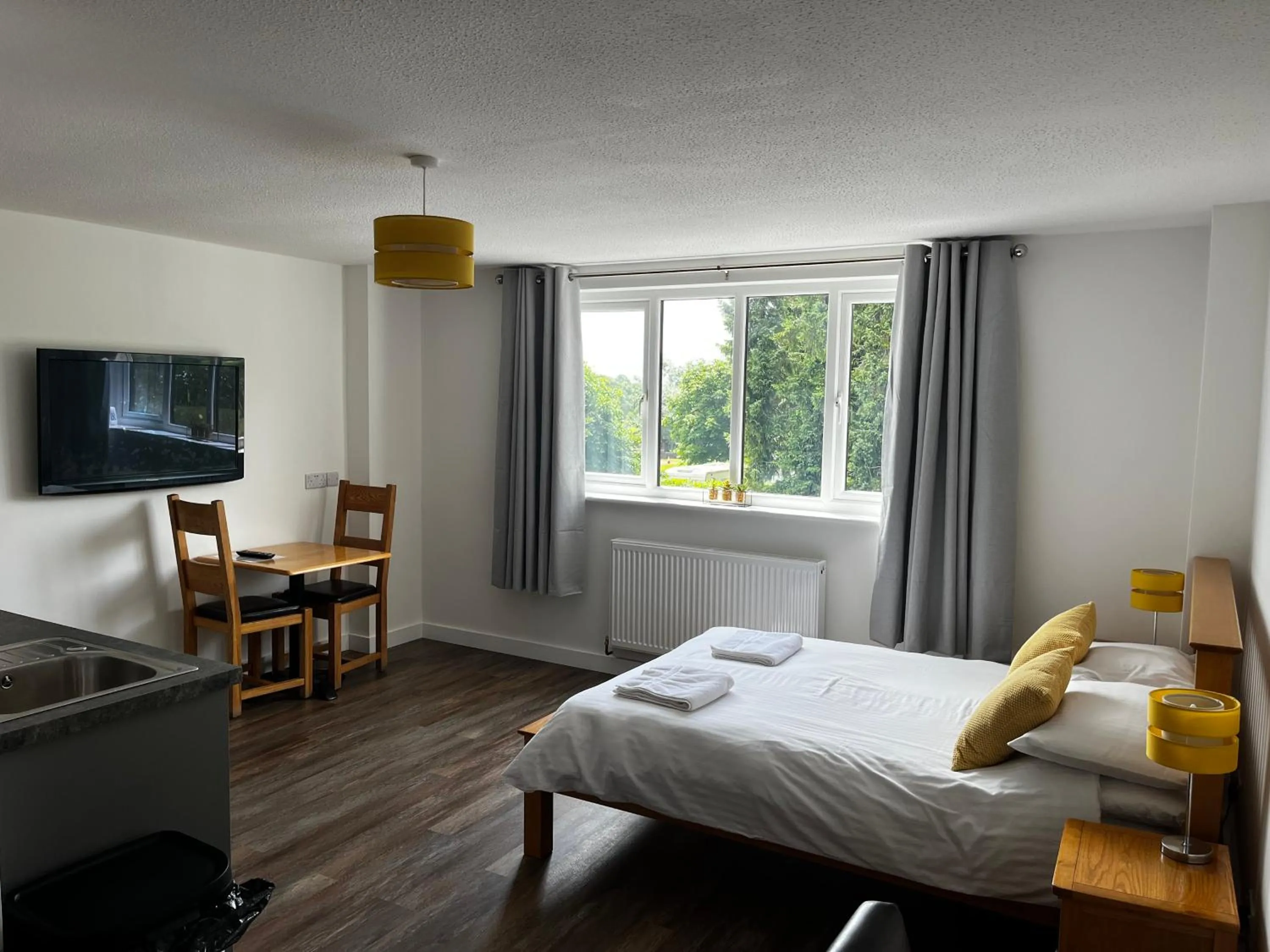 Bed in Smithaleigh Farm Rooms and Apartments