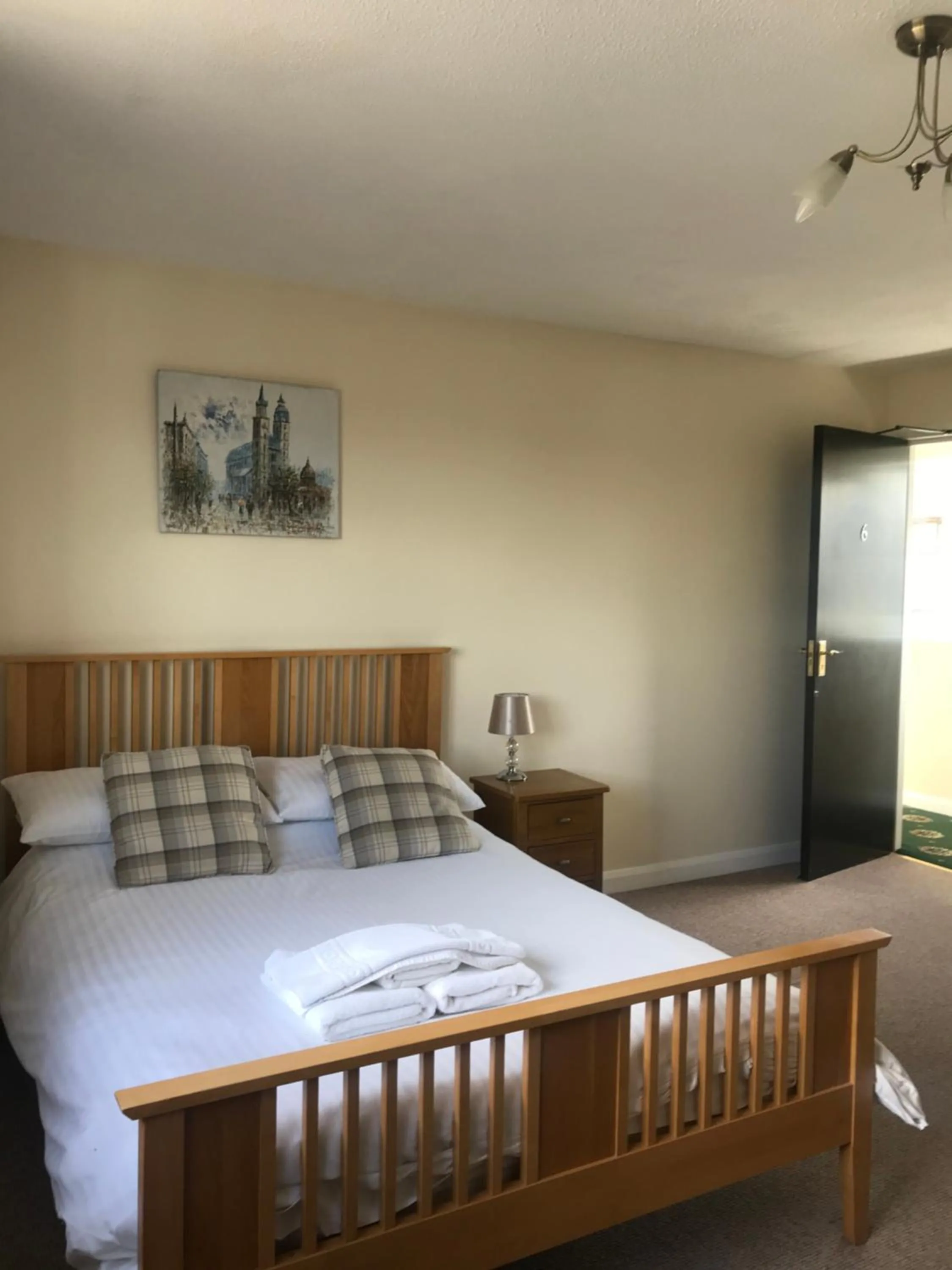 Bed in Smithaleigh Farm Rooms and Apartments