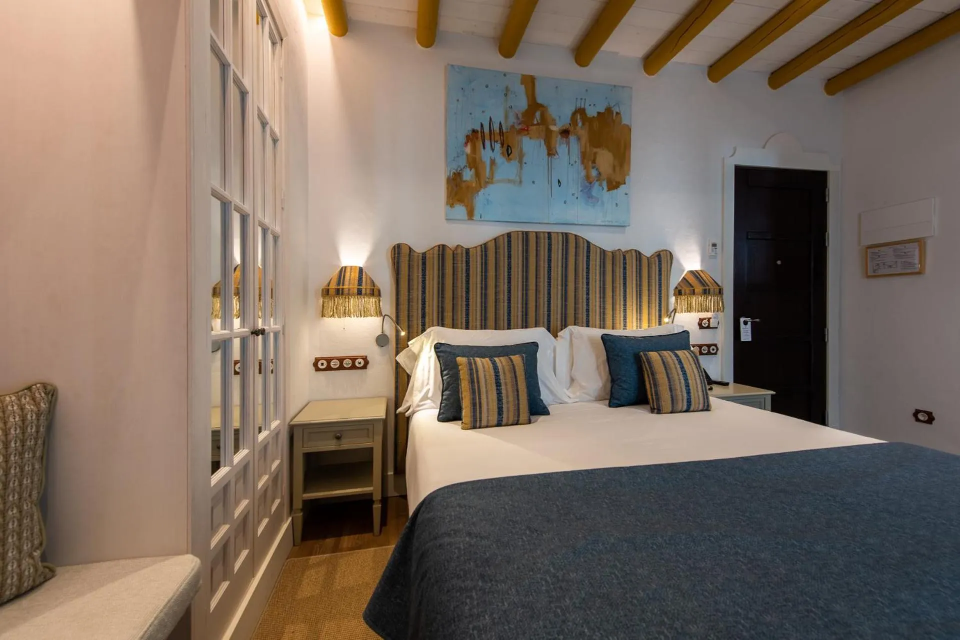 Bed in Hotel La Malvasía