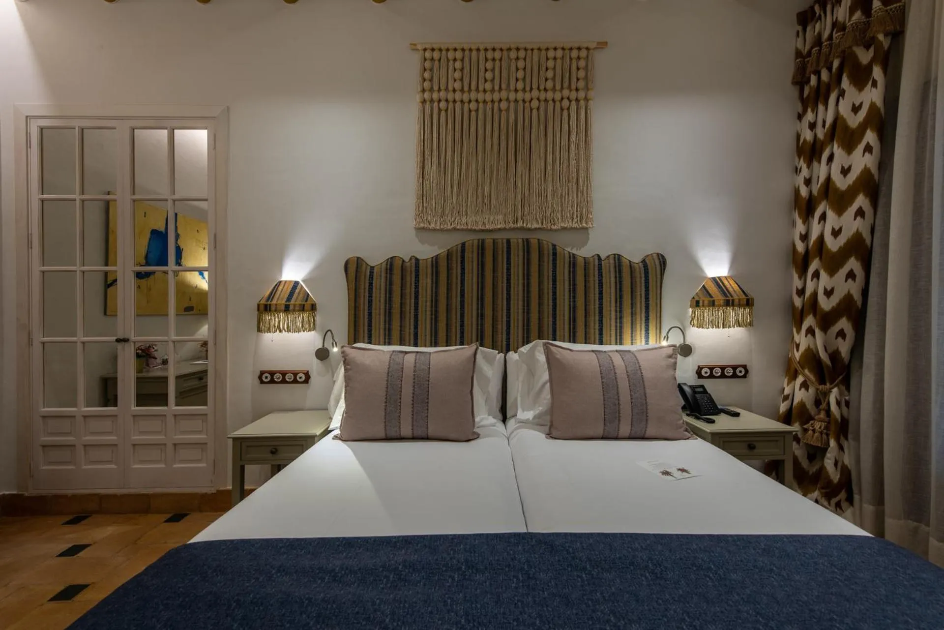 Bed in Hotel La Malvasía