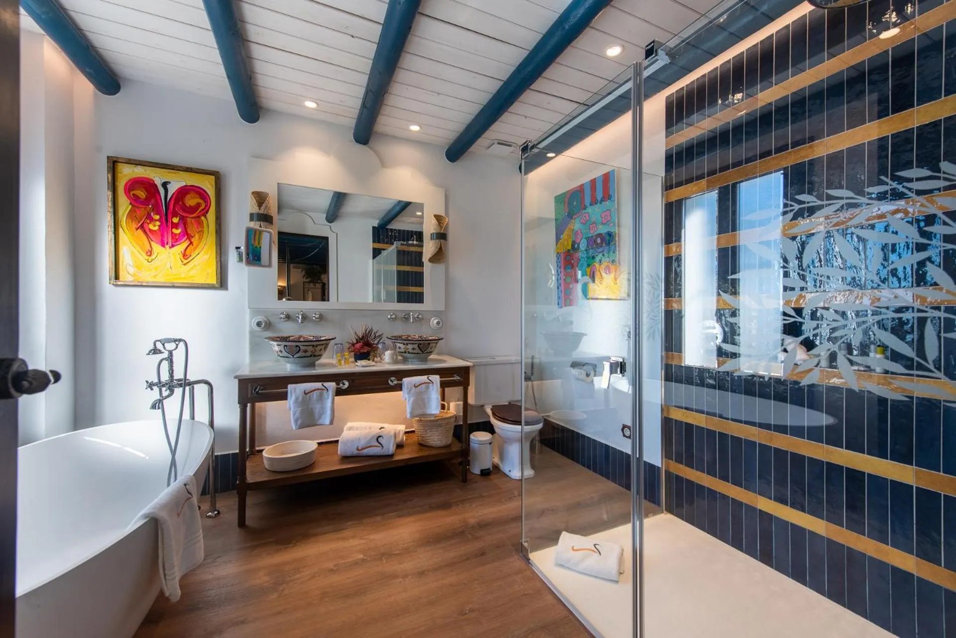 Bathroom in Hotel La Malvasía