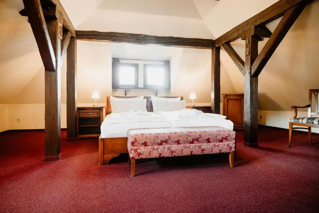 Bed in Schlosshotel Stecklenberg