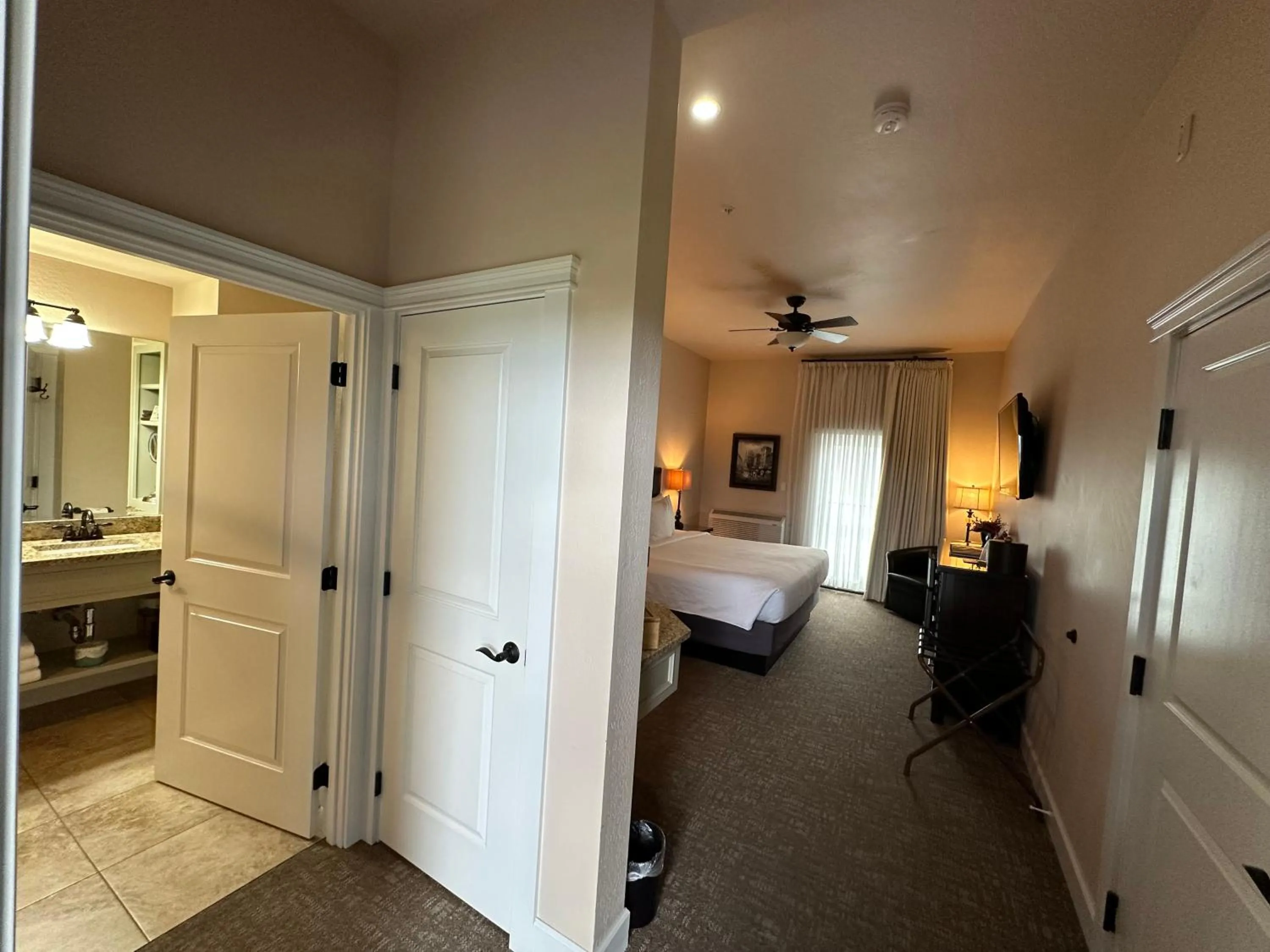 Bed in Resort at Eagle Point Golf Club Lodging