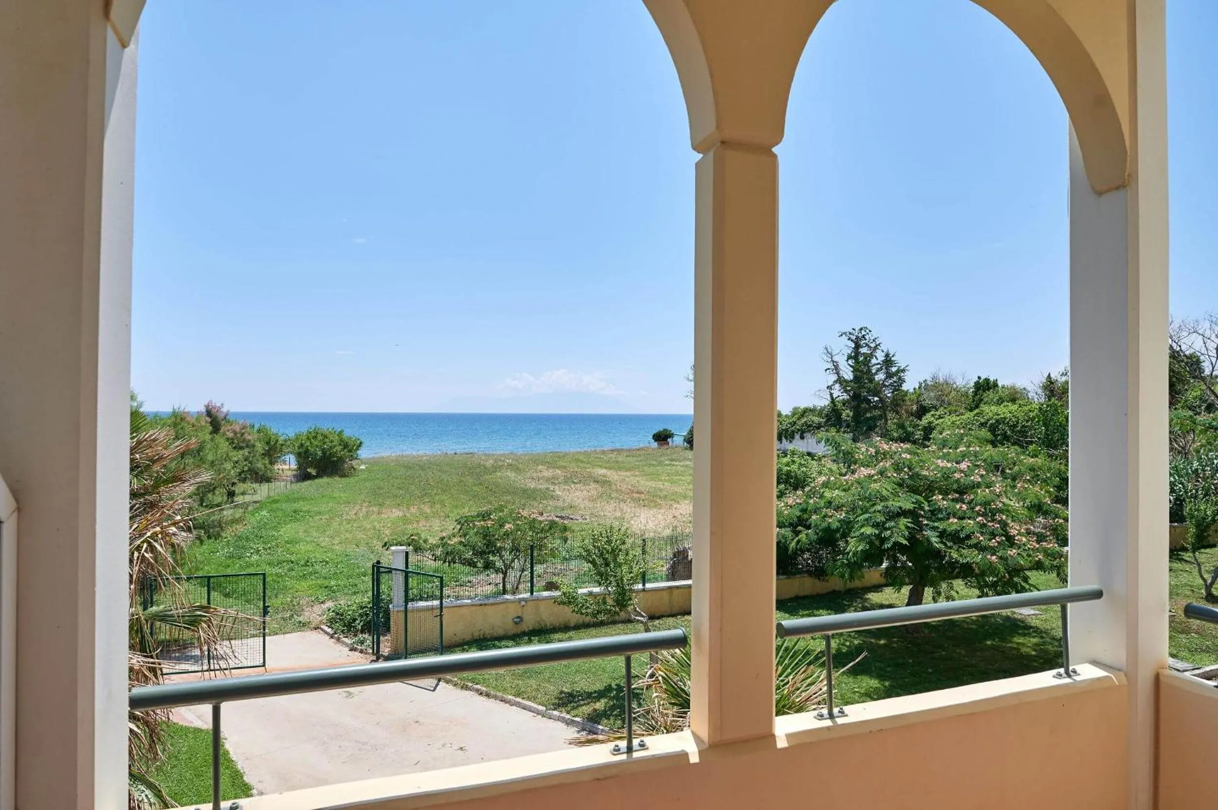 Natural landscape in Plaza Hotel