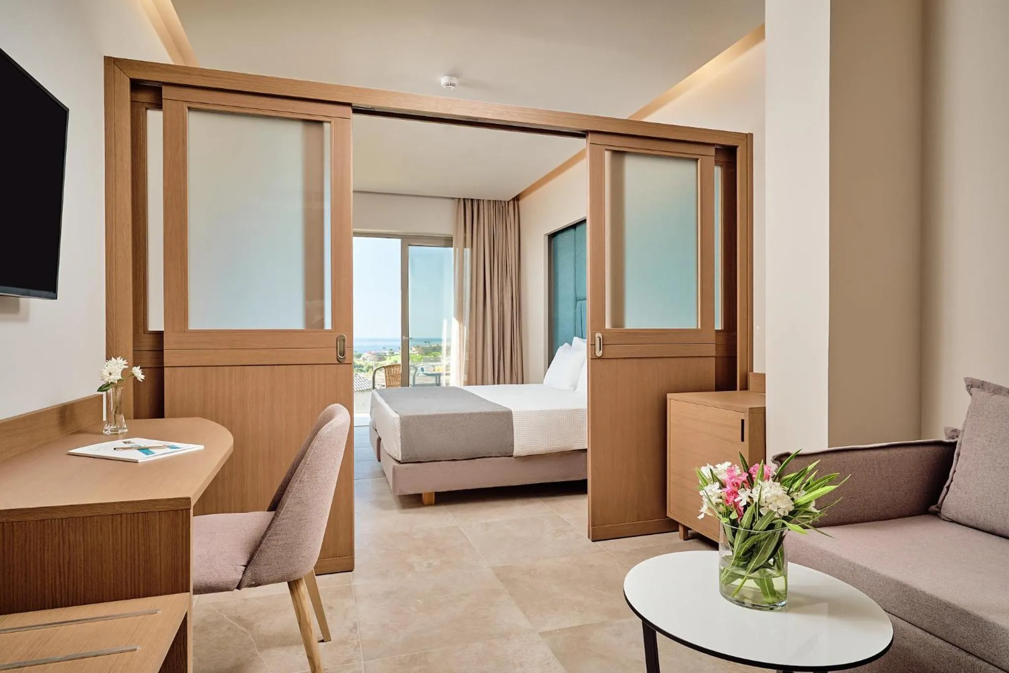 Photo of the whole room, Bed in Princess Sun Hotel