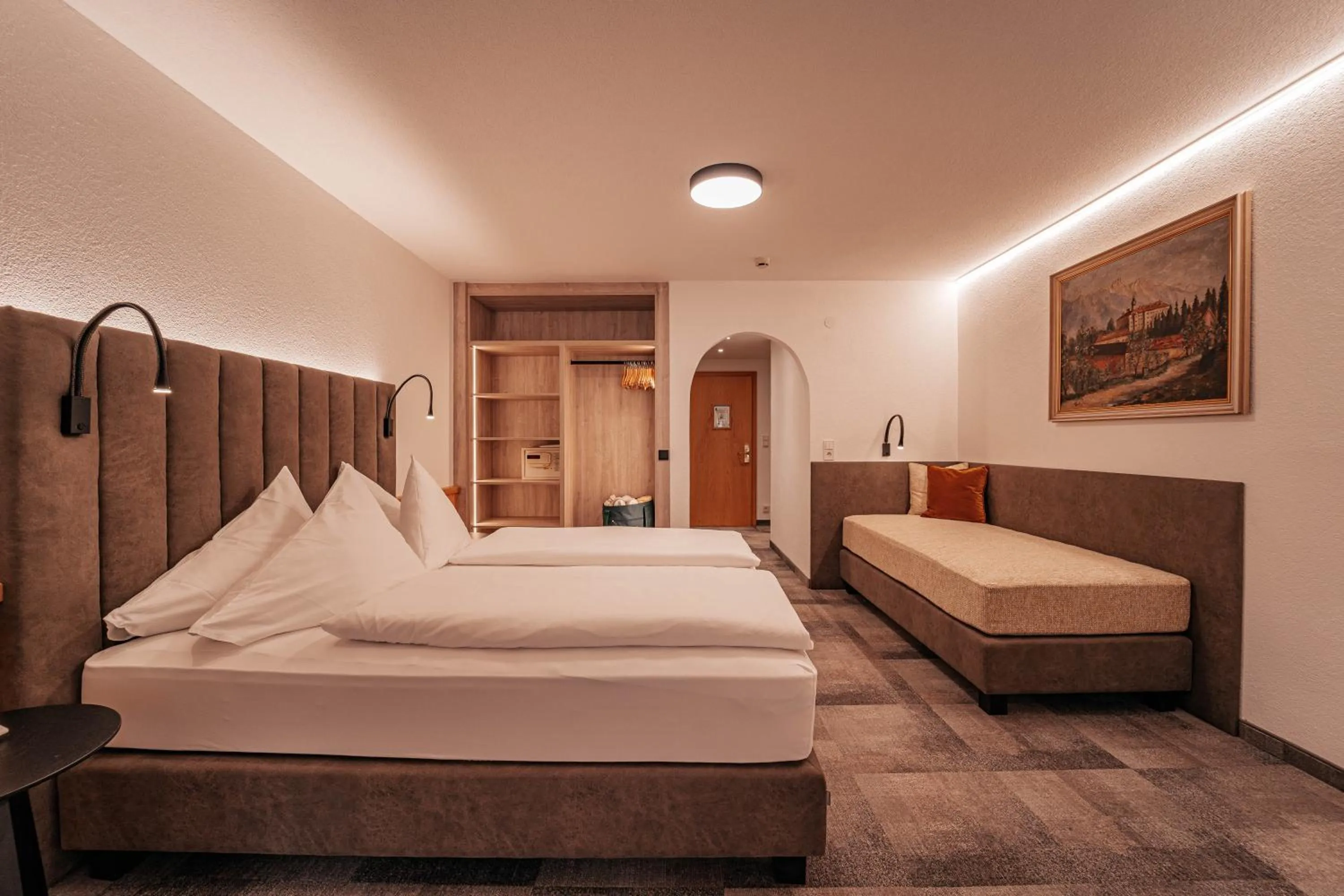 Photo of the whole room, Bed in Hotel Grieshof