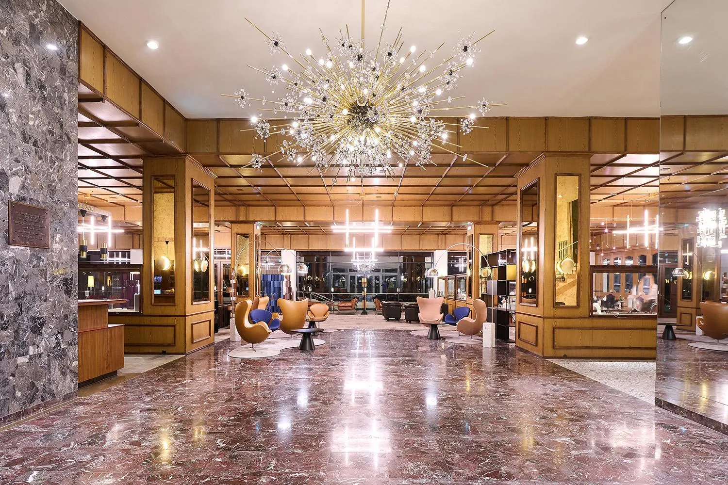 Lobby or reception in Parkhotel Pörtschach - Das Hotelresort mit Insellage am Wörthersee