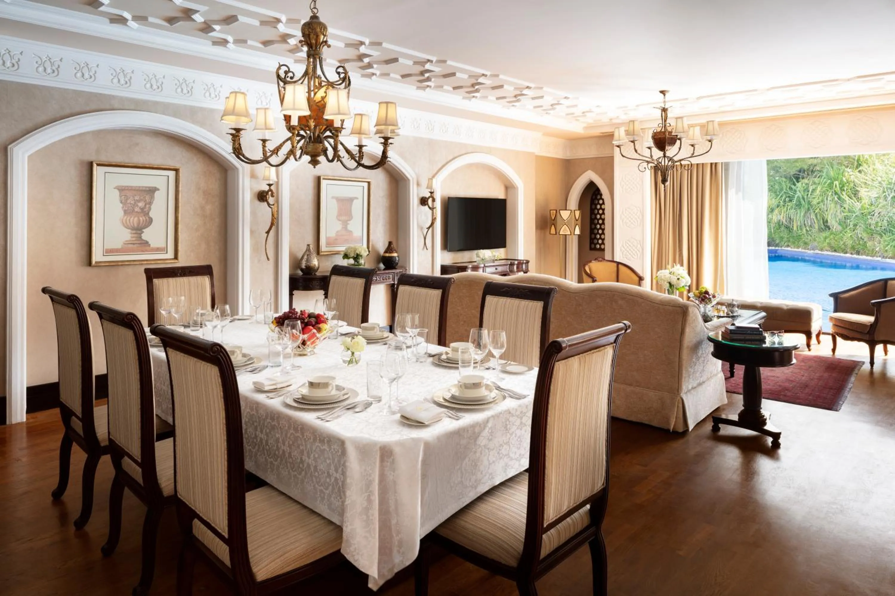 Living room in Jumeirah Zabeel Saray Dubai