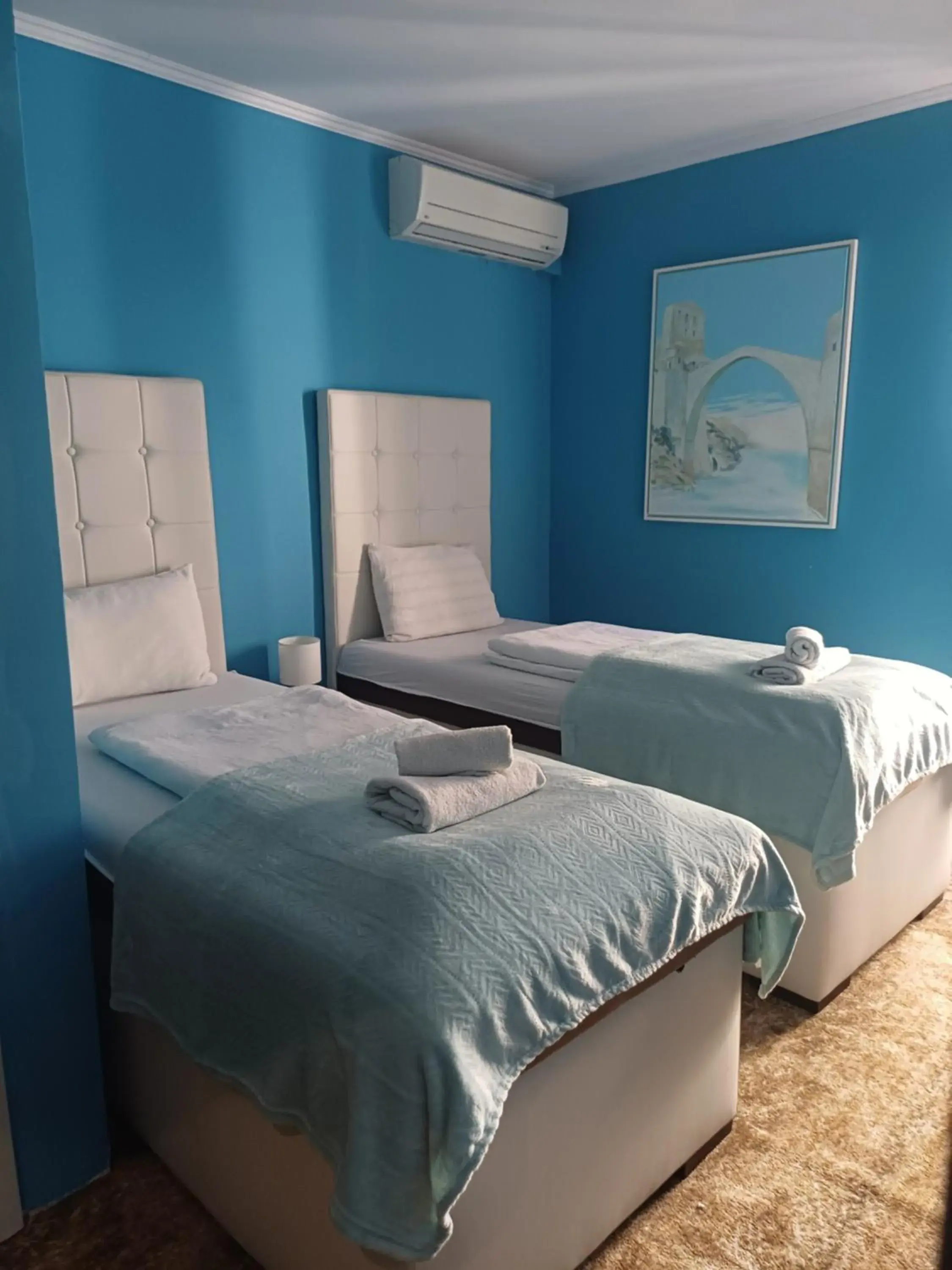 Standard Twin Room in Villa Anri Standard Twin Room in Villa Anri