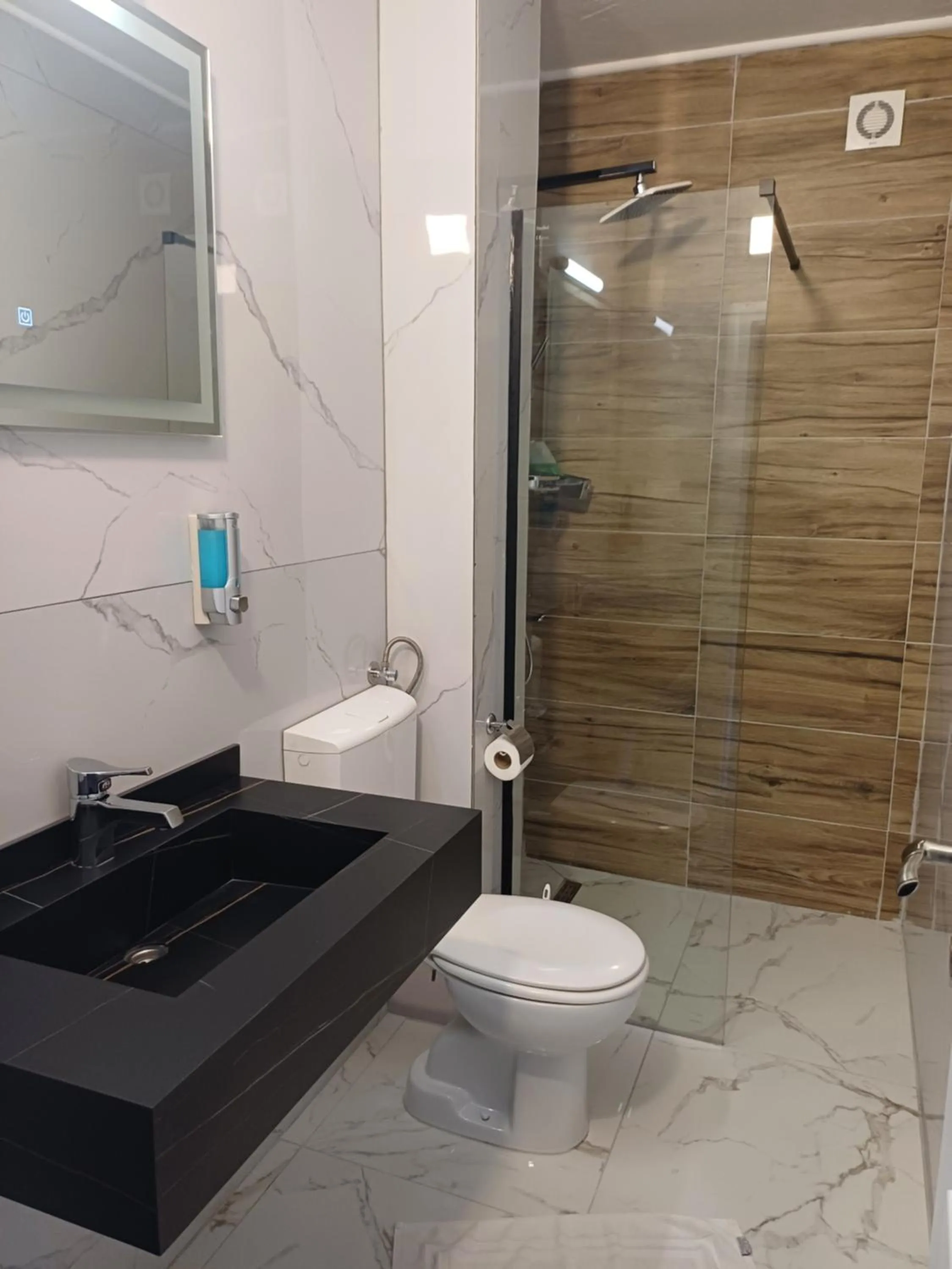 Shower in Villa Anri