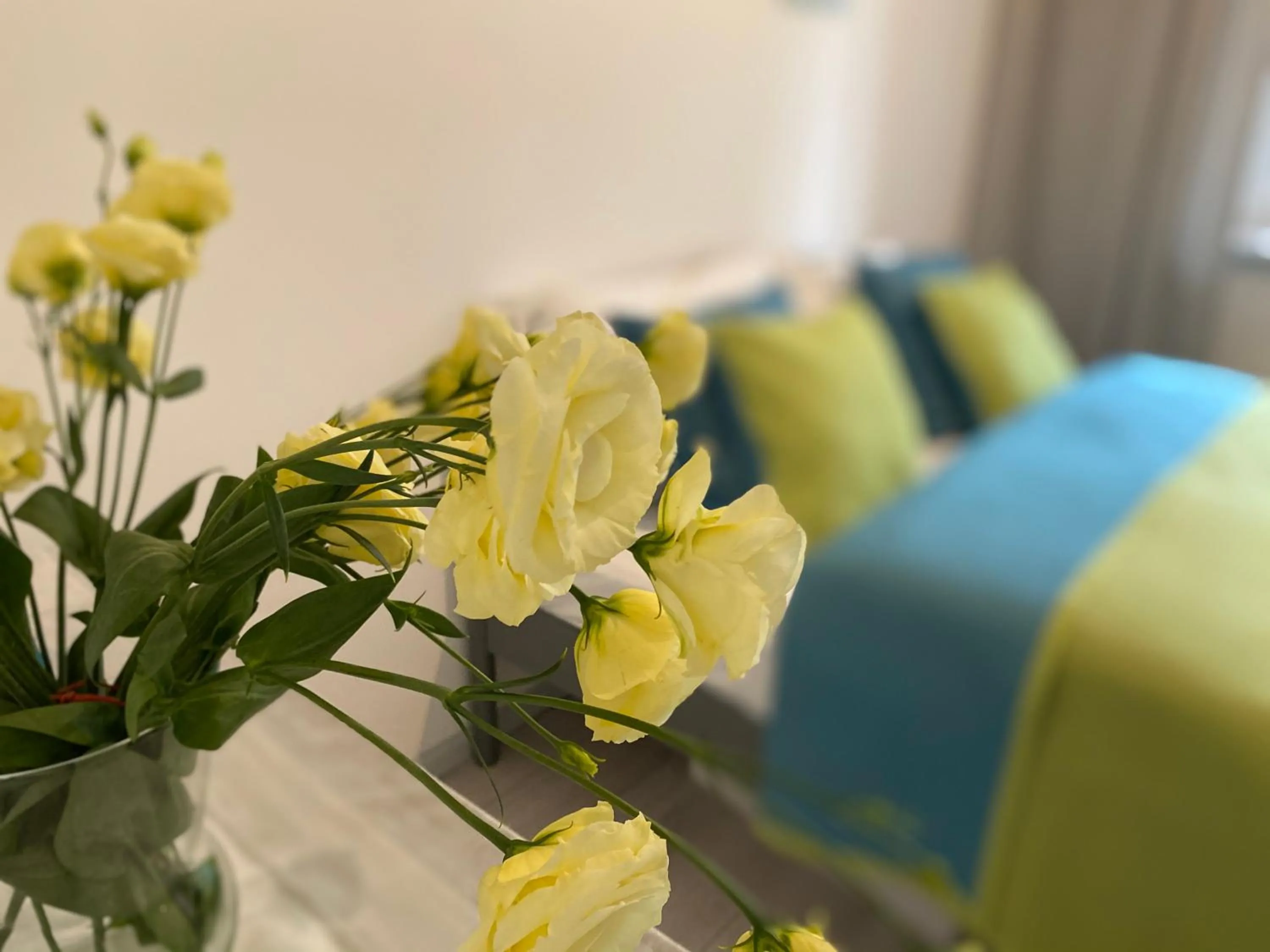 Decorative detail, Bed in Good Time Apartments Warsaw City Center