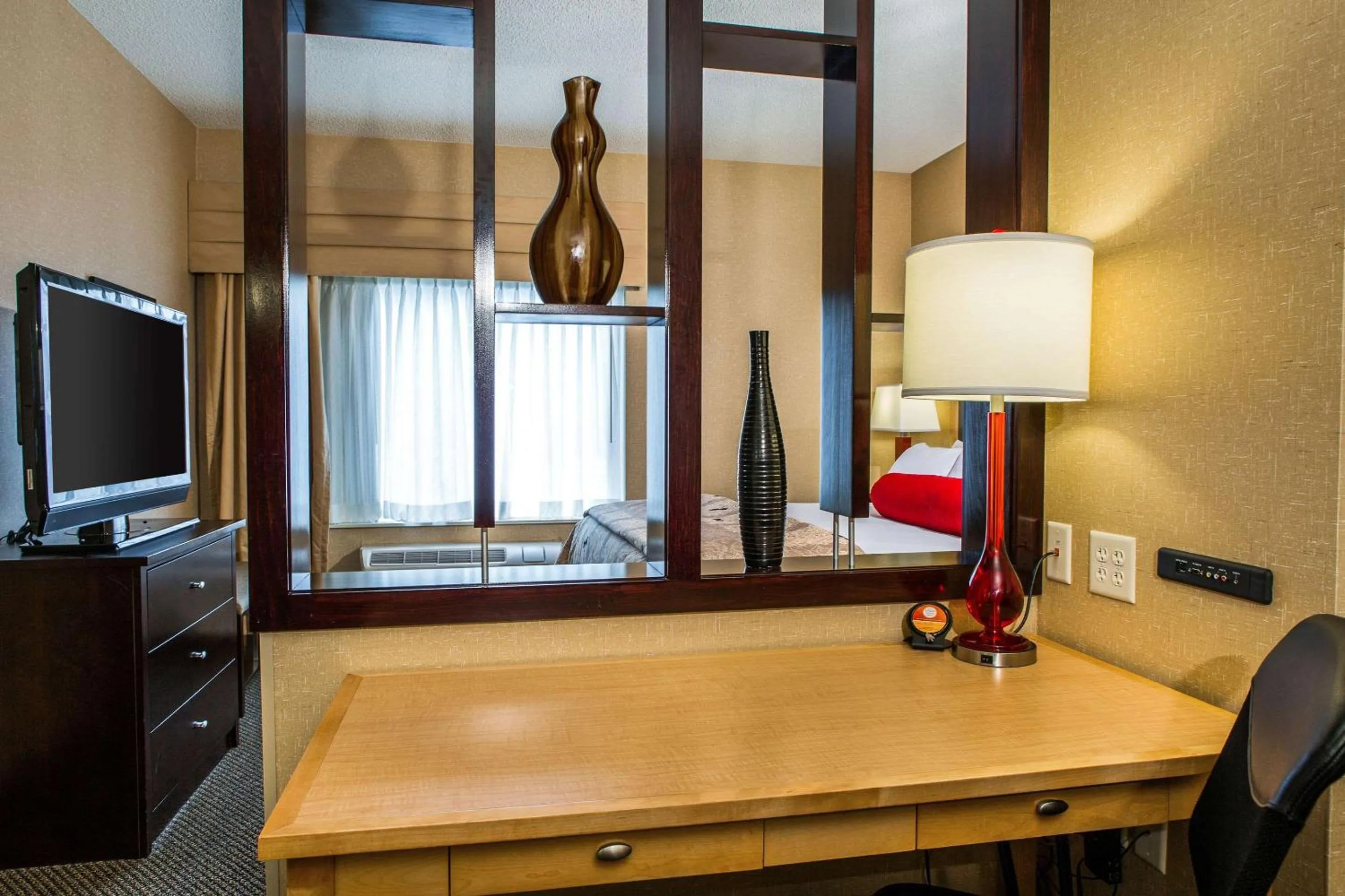 Bedroom in Cambria Hotel Raleigh-Durham Airport