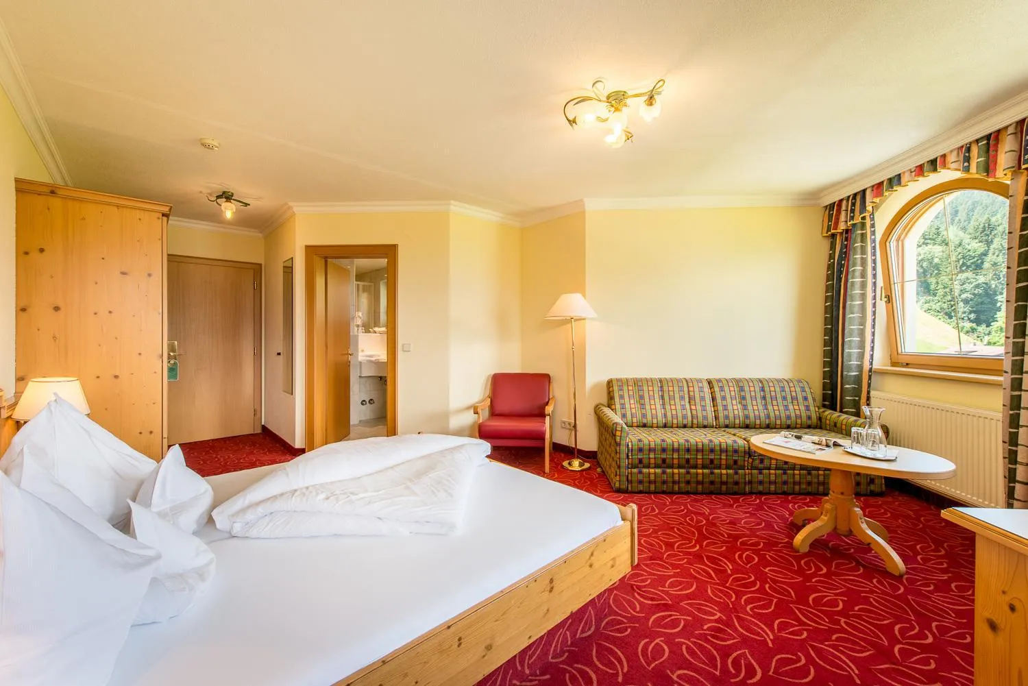 Bedroom, Bed in Hotel Jägerhof