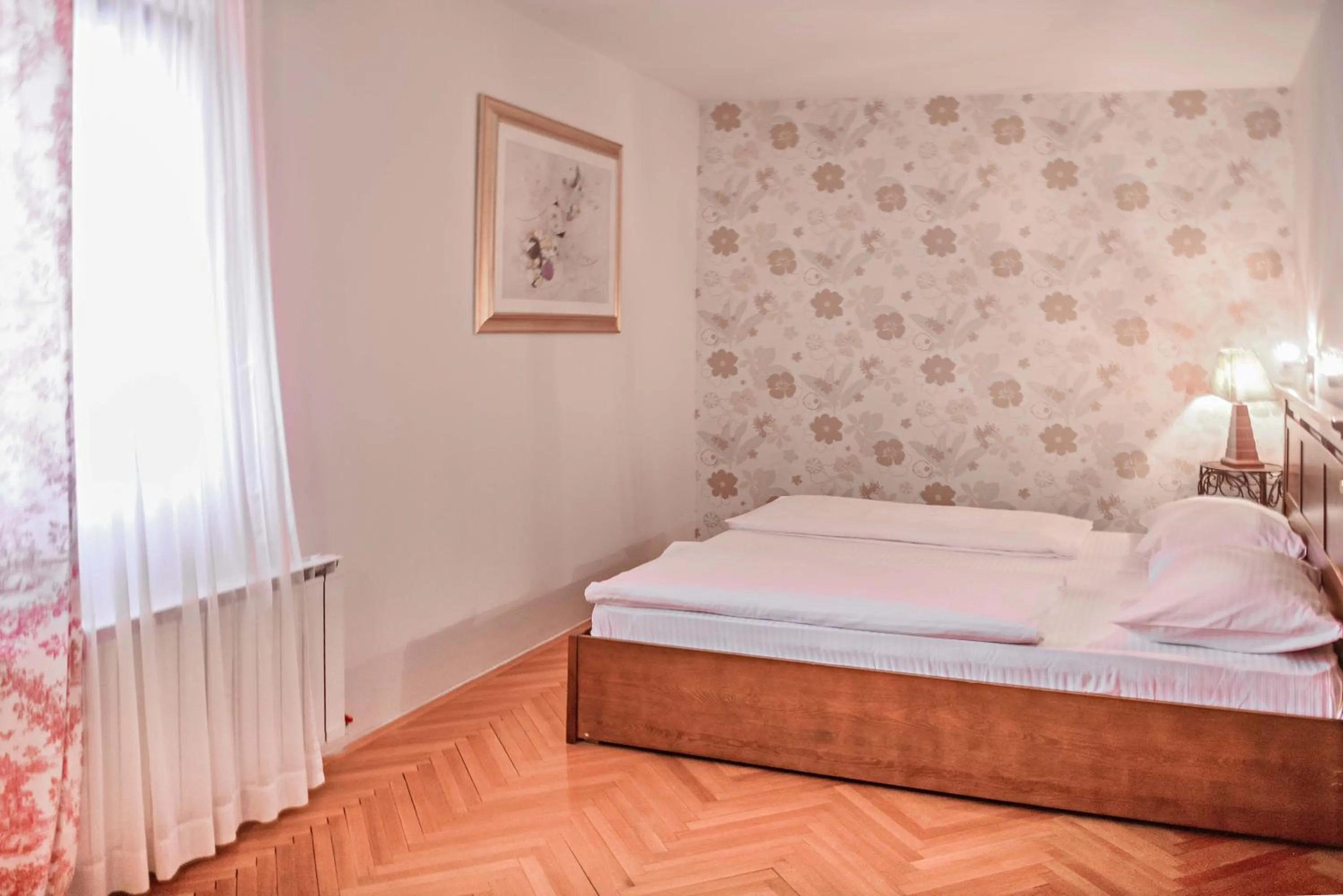Bed in Hotel Pahuljica
