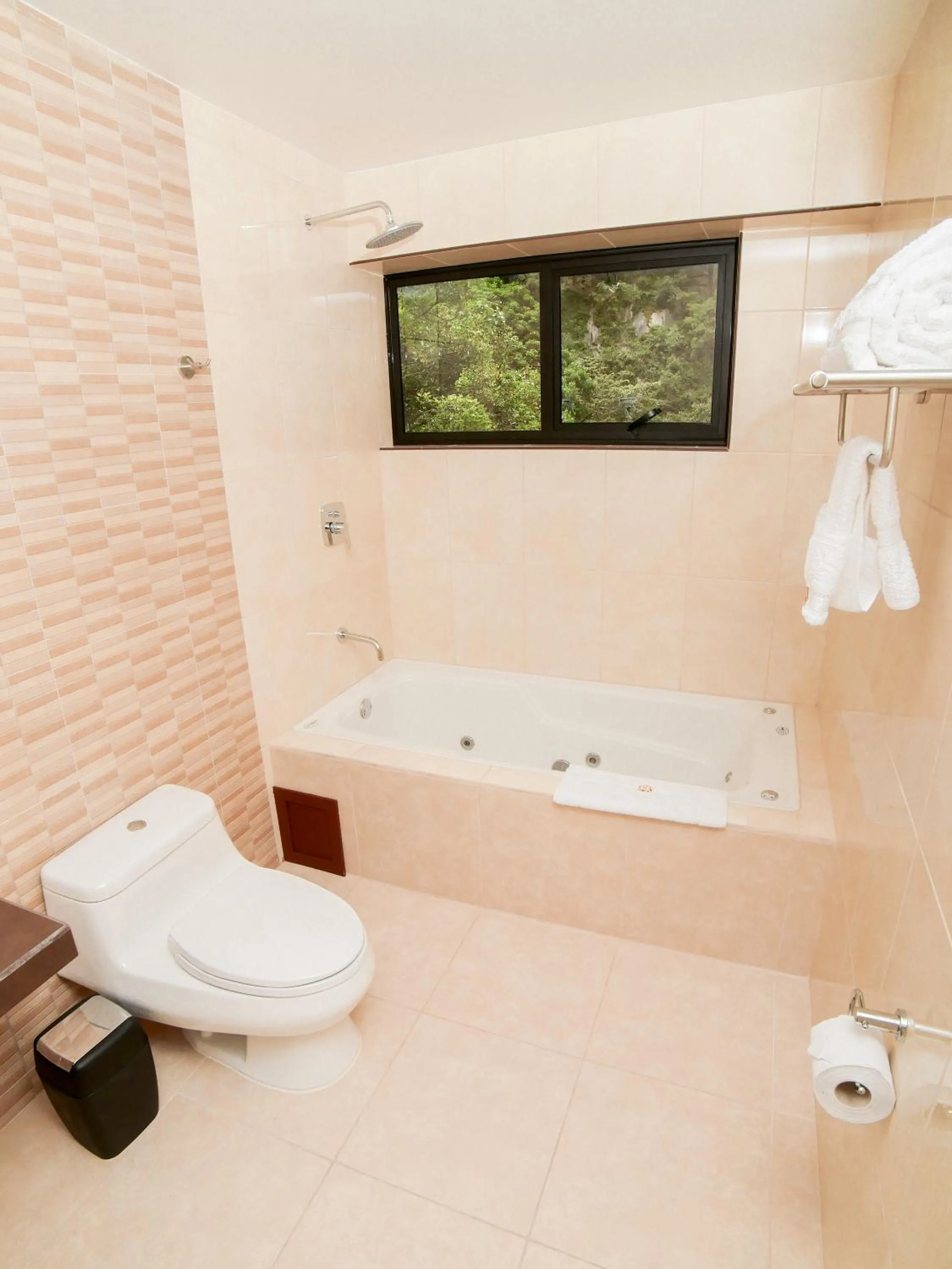 Hot Tub in Golden Sunrise Machupicchu