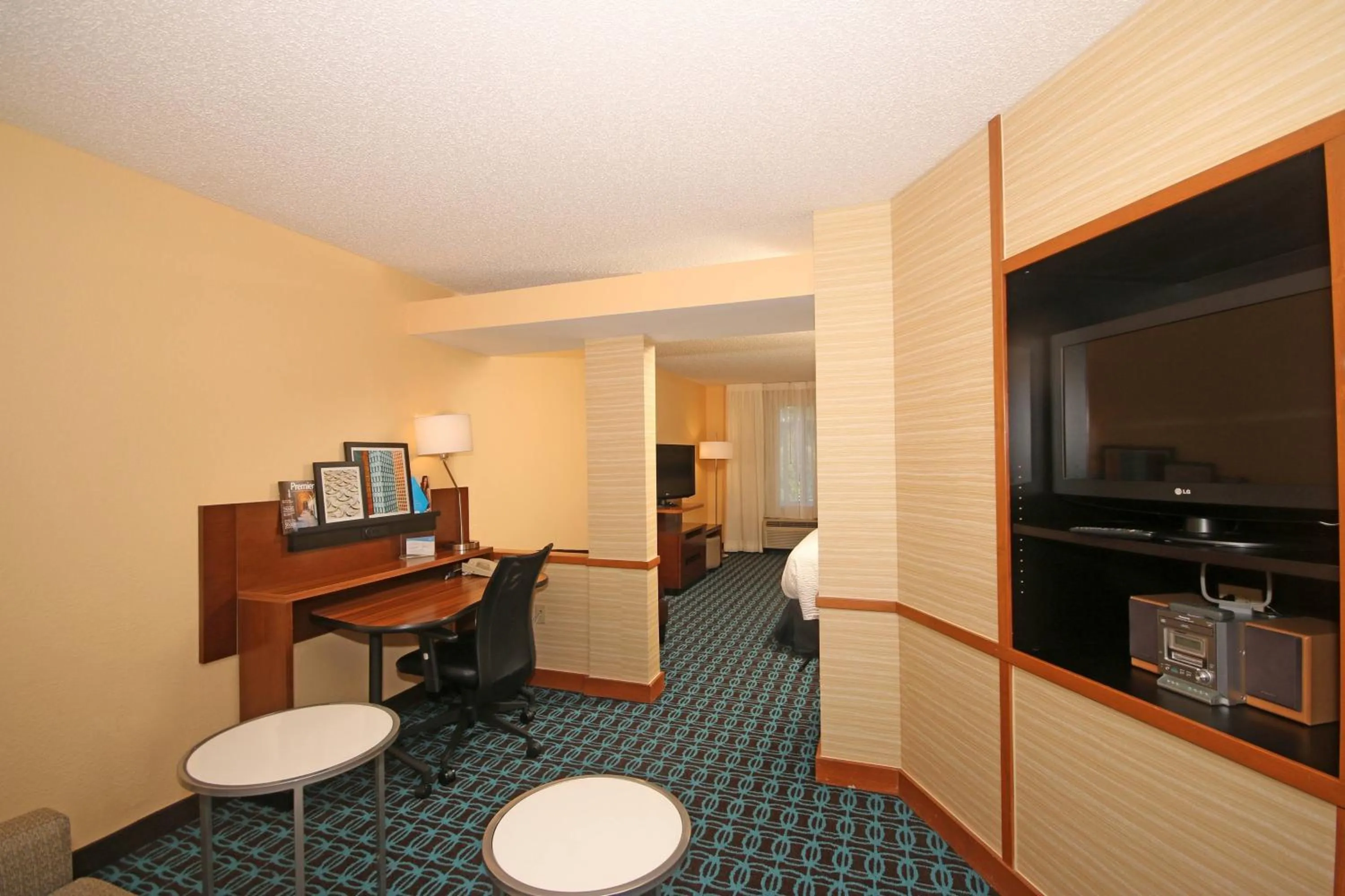 Living room in Fairfield Inn & Suites by Marriott Aiken