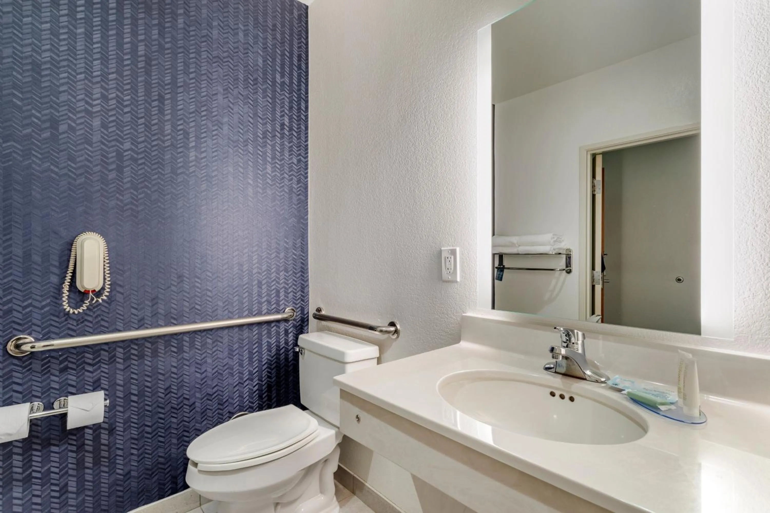 Bathroom in Fairfield Inn & Suites Cherokee