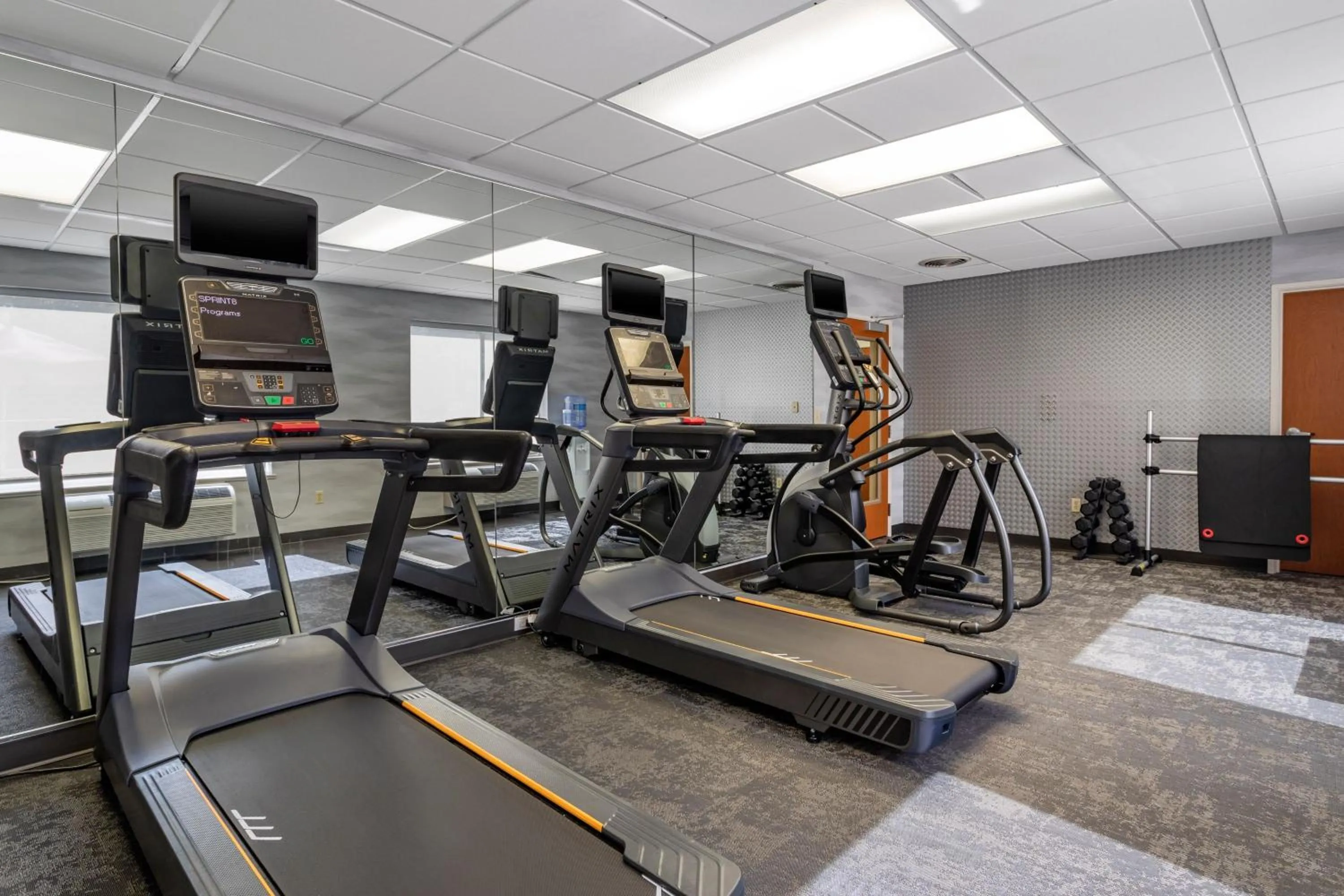 Fitness centre/facilities in Fairfield Inn & Suites Cherokee