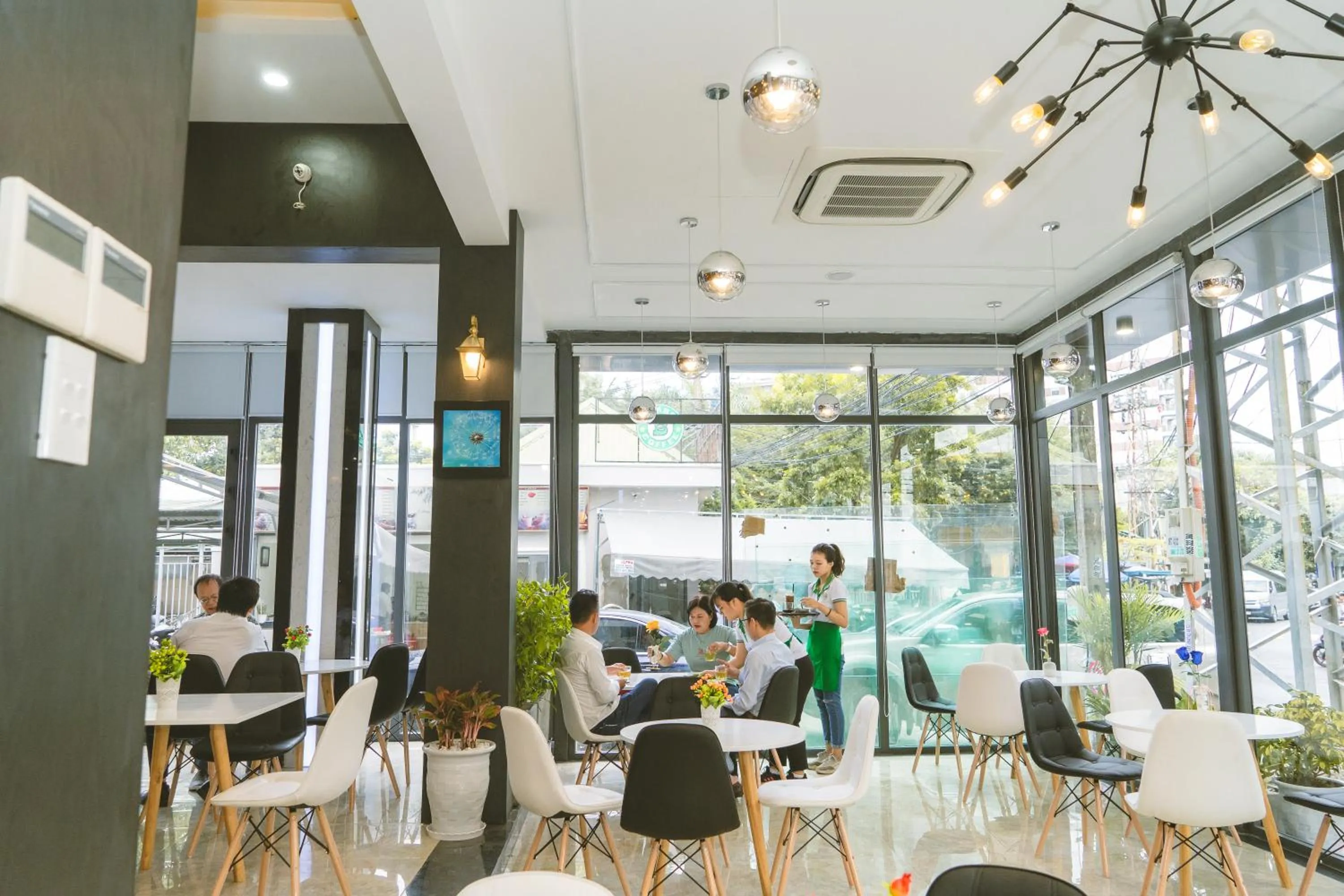 Drinks in Bamboo Hotel