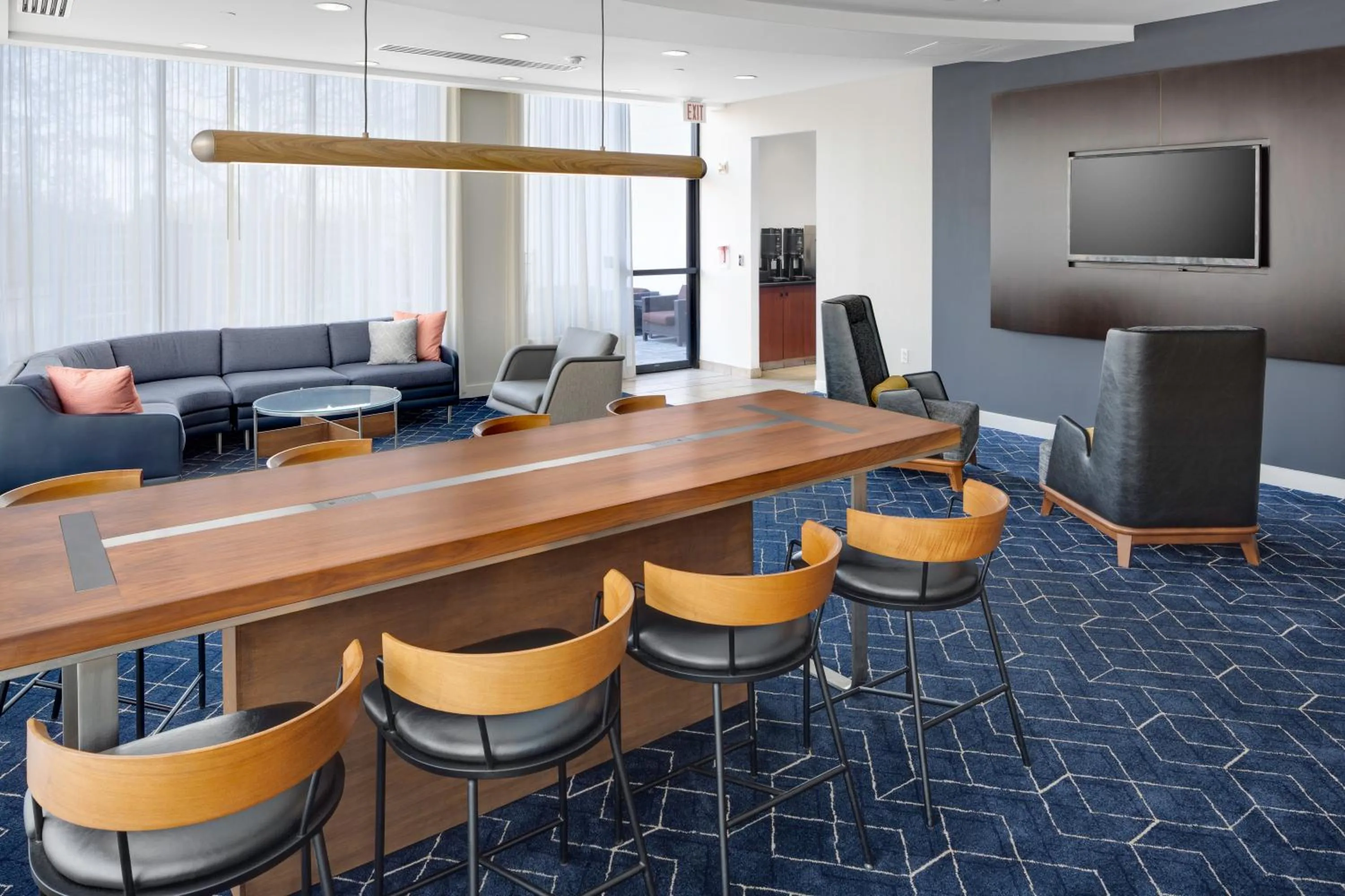 Lobby or reception in Courtyard Shelton