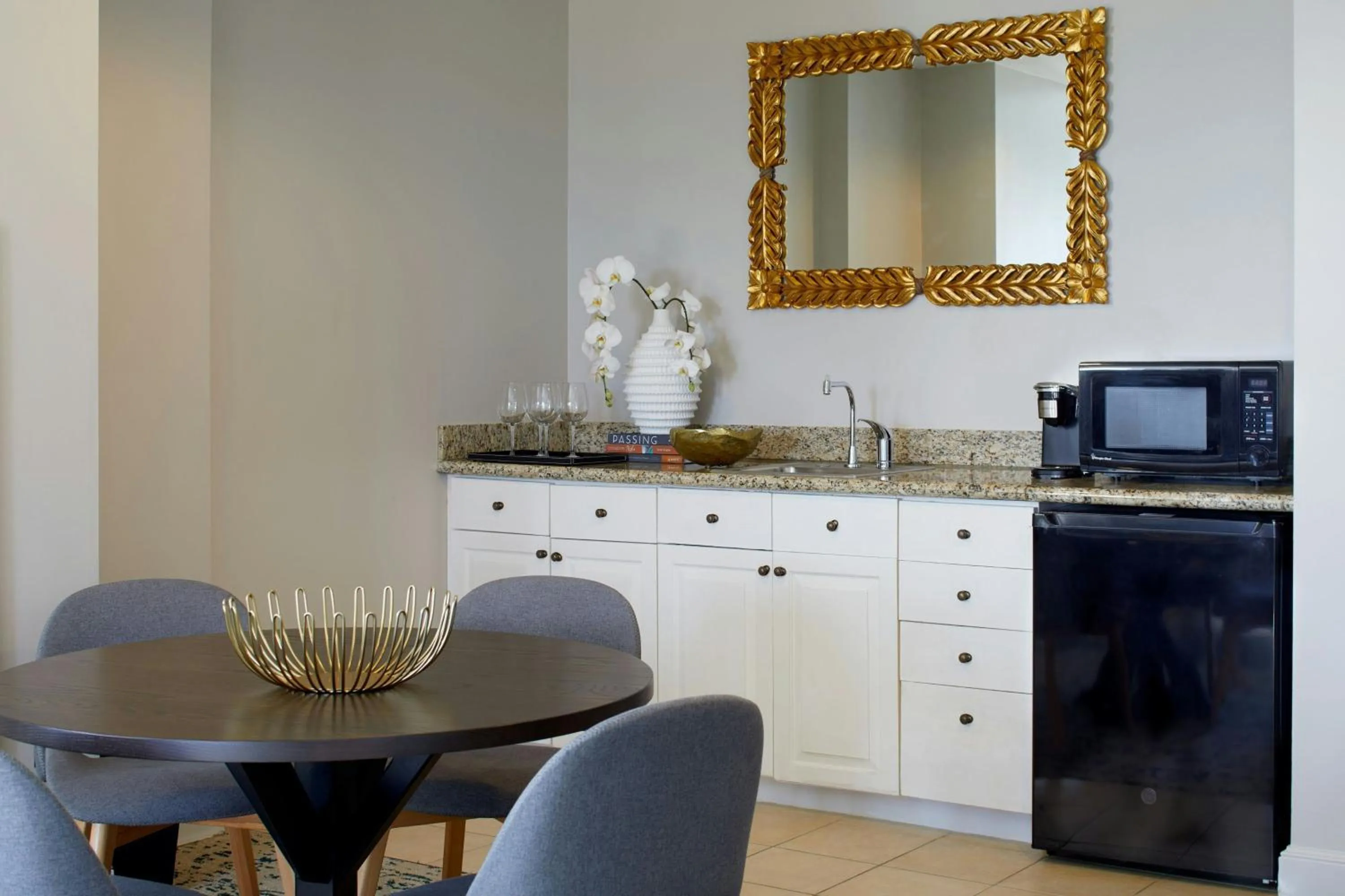 Photo of the whole room in Renaissance Birmingham Ross Bridge Golf Resort & Spa