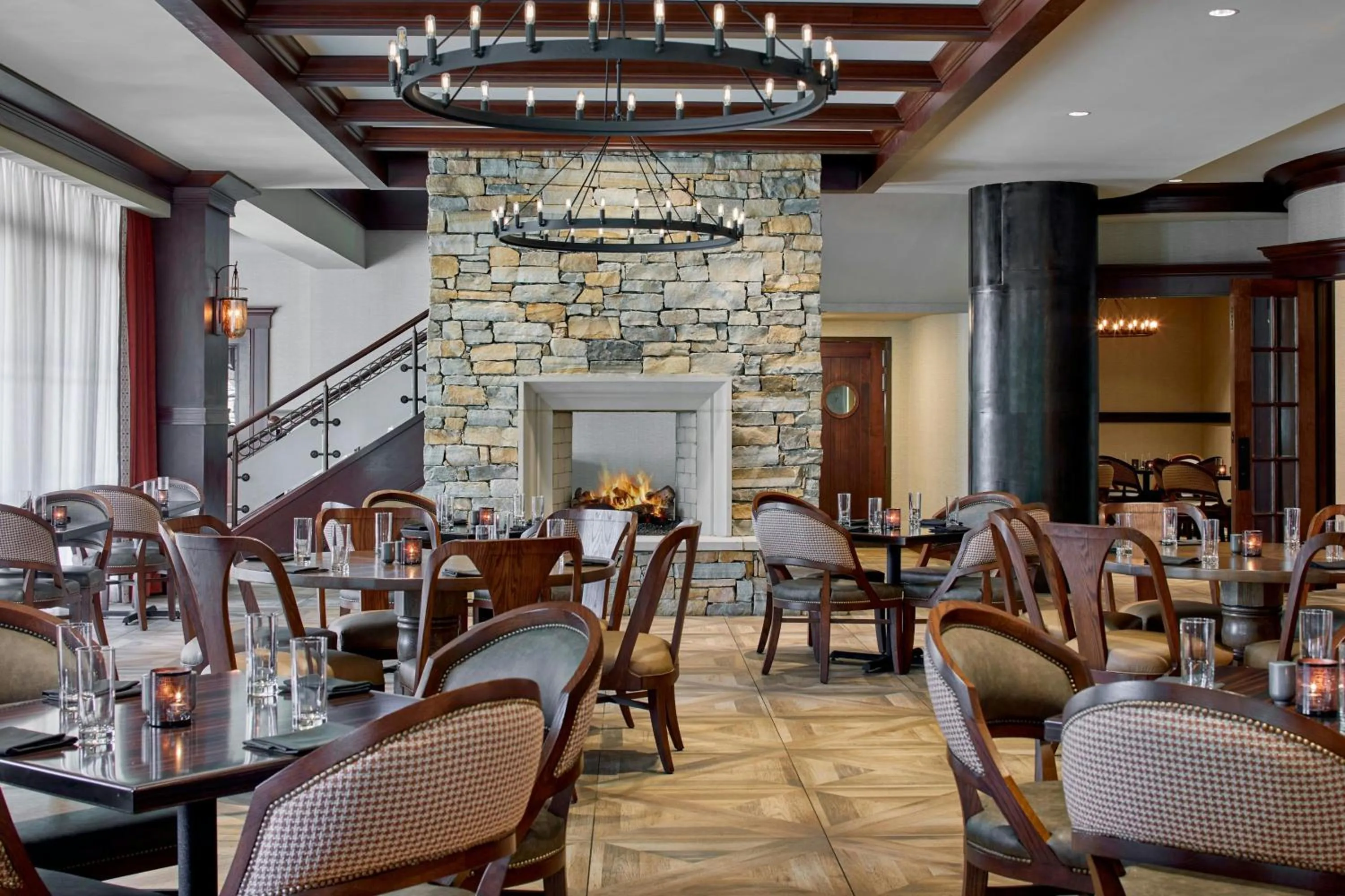Restaurant/places to eat in Renaissance Birmingham Ross Bridge Golf Resort & Spa